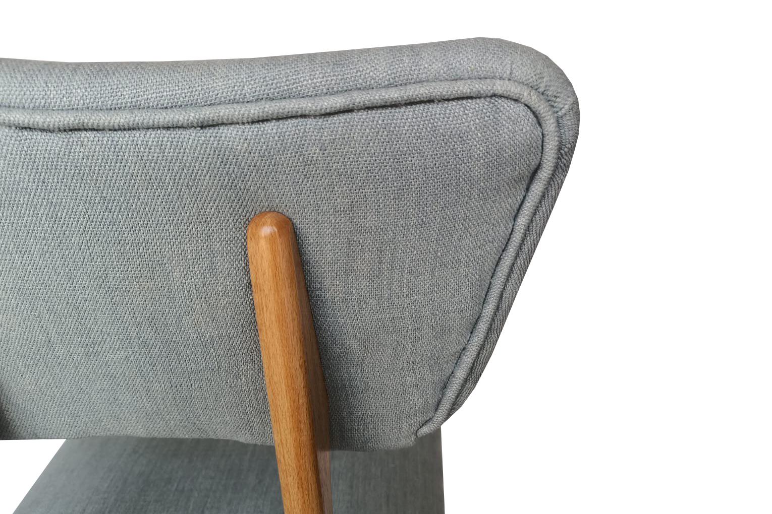 20th Century Six MidCentury Butterfly Chairs, Blue Pierre Frey Linen, Oak Wood, Europe, 1960s For Sale