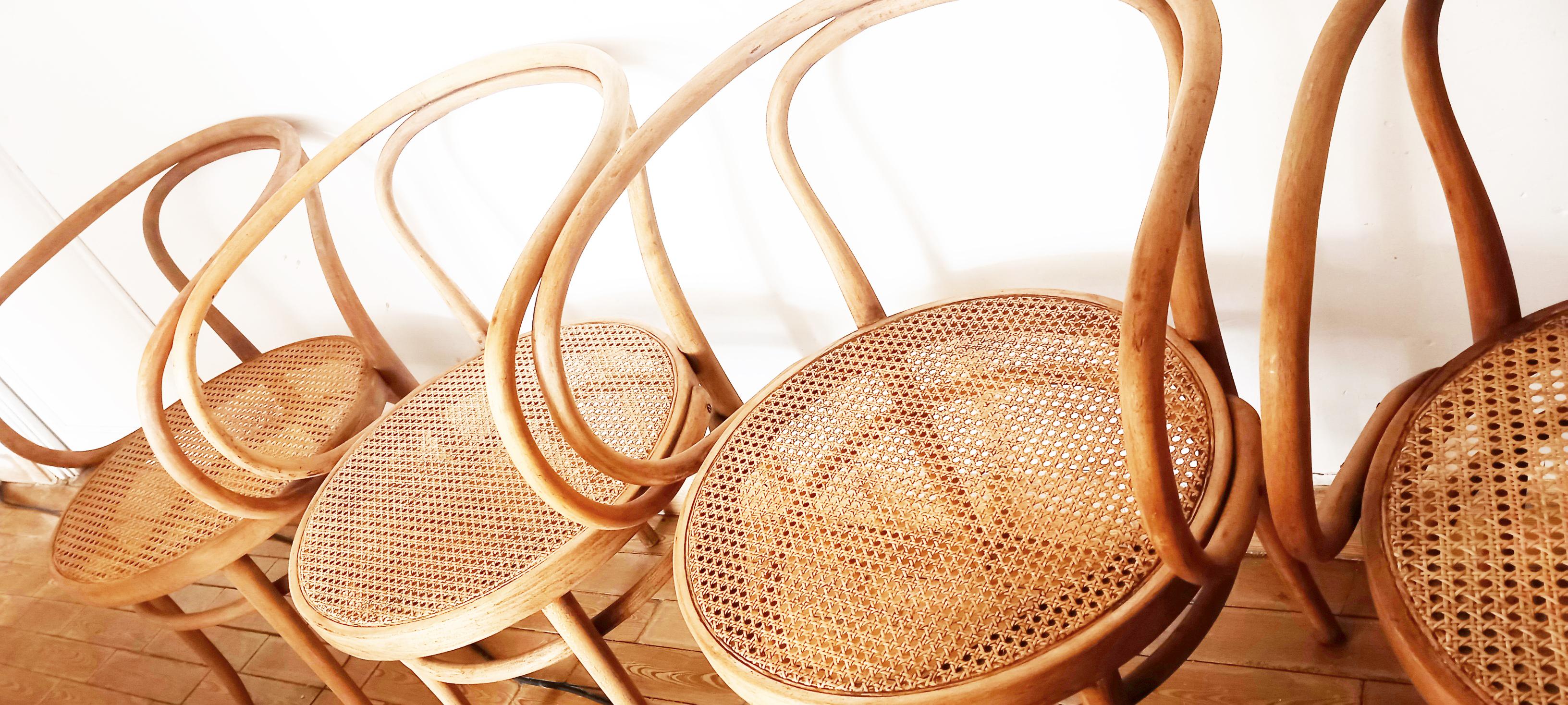 Thonet 209 Bugholzstühle aus Schilfrohr nach Thonet 209, 1950er Jahre (20. Jahrhundert)