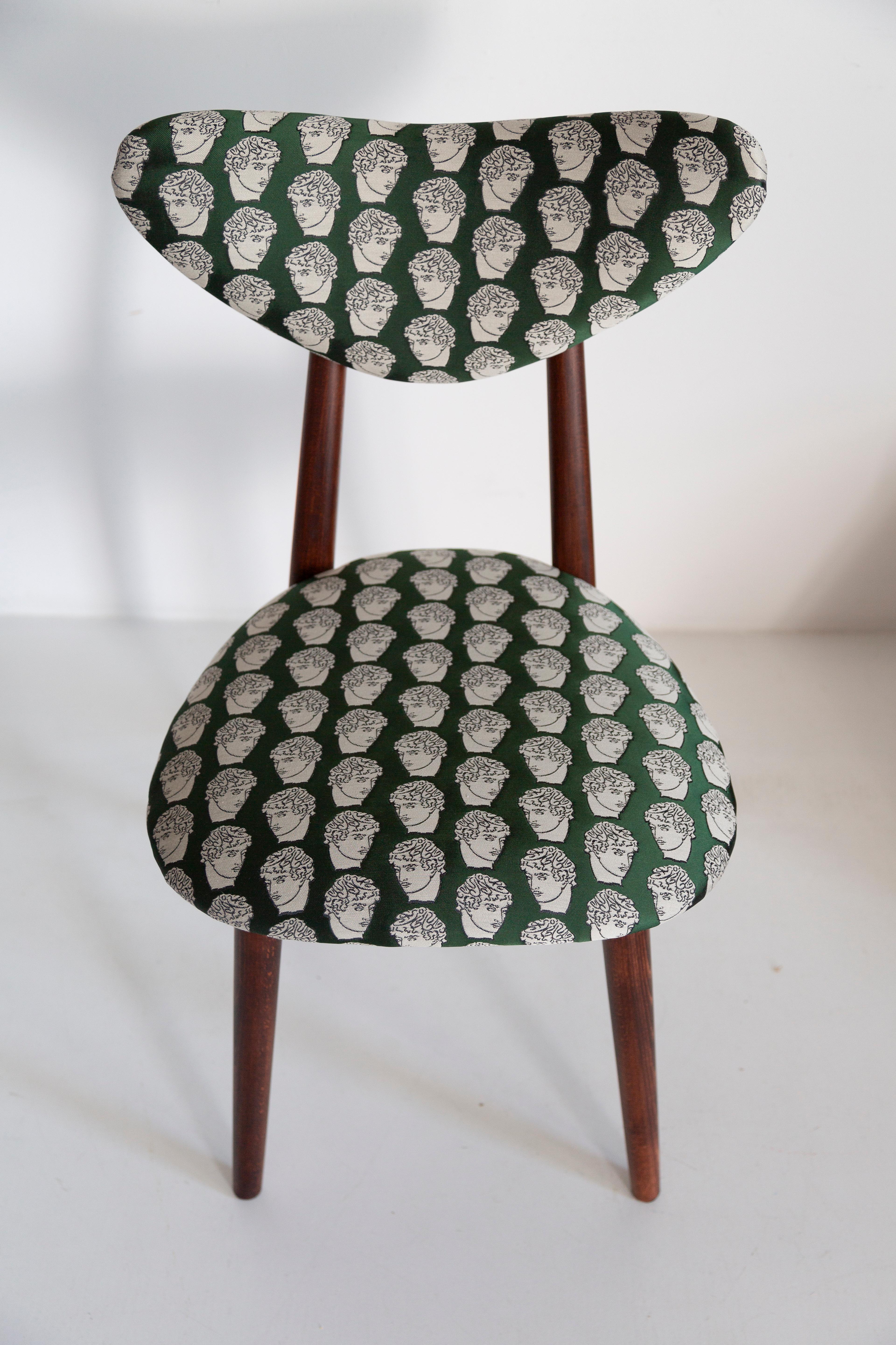 Sechs Midcentury David Print Smaragd Satin, dunkles Holz Herz Stühle, Europa, 1960er Jahre im Angebot 4