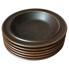 Six Midcentury Ruska Stoneware Cereal or Soup Plates from Arabia, Finland