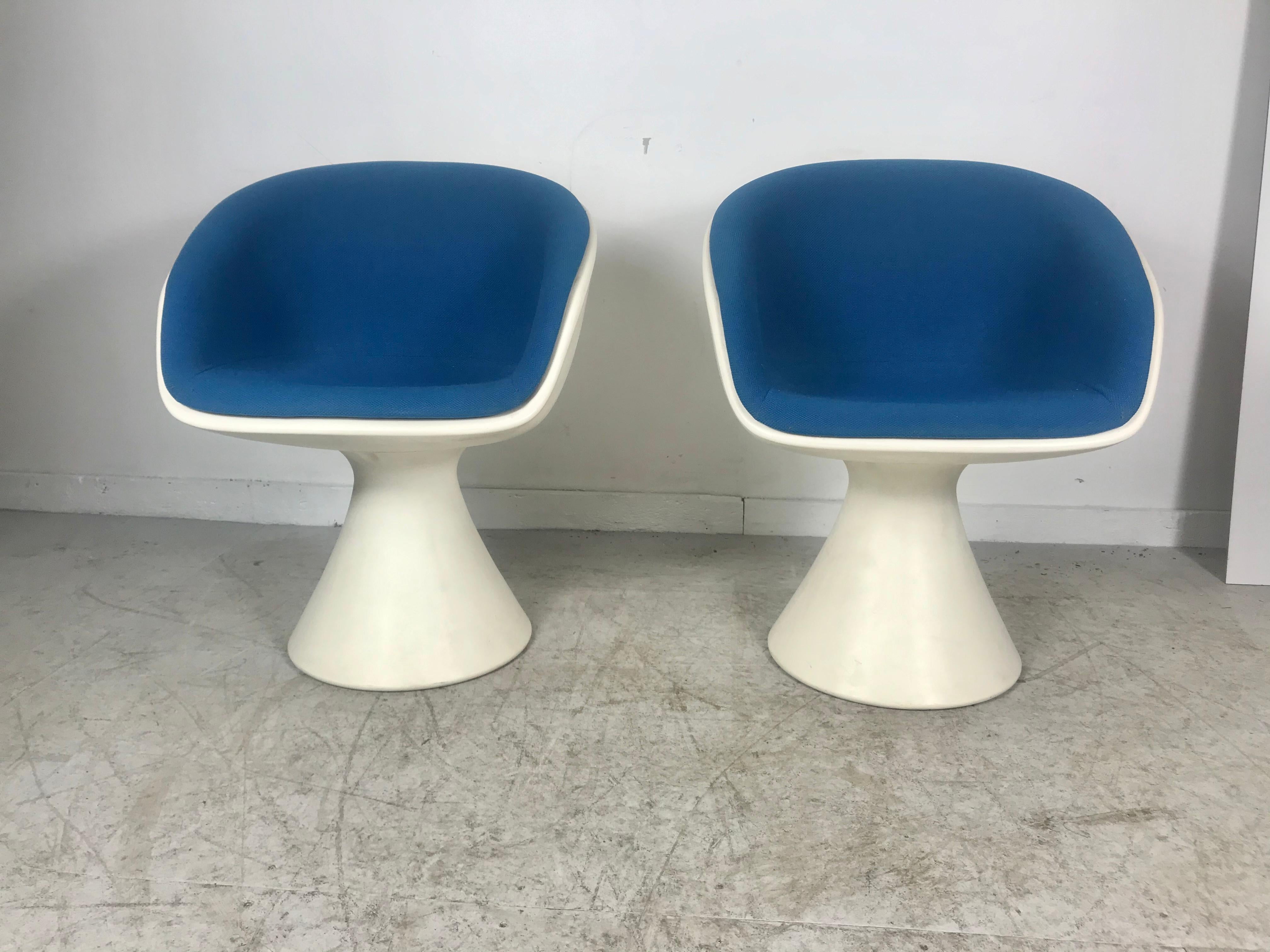 Mid-20th Century Six Modern Space Age Swivel Tulip chairs by Maurice Burke for Arkana, 1960s