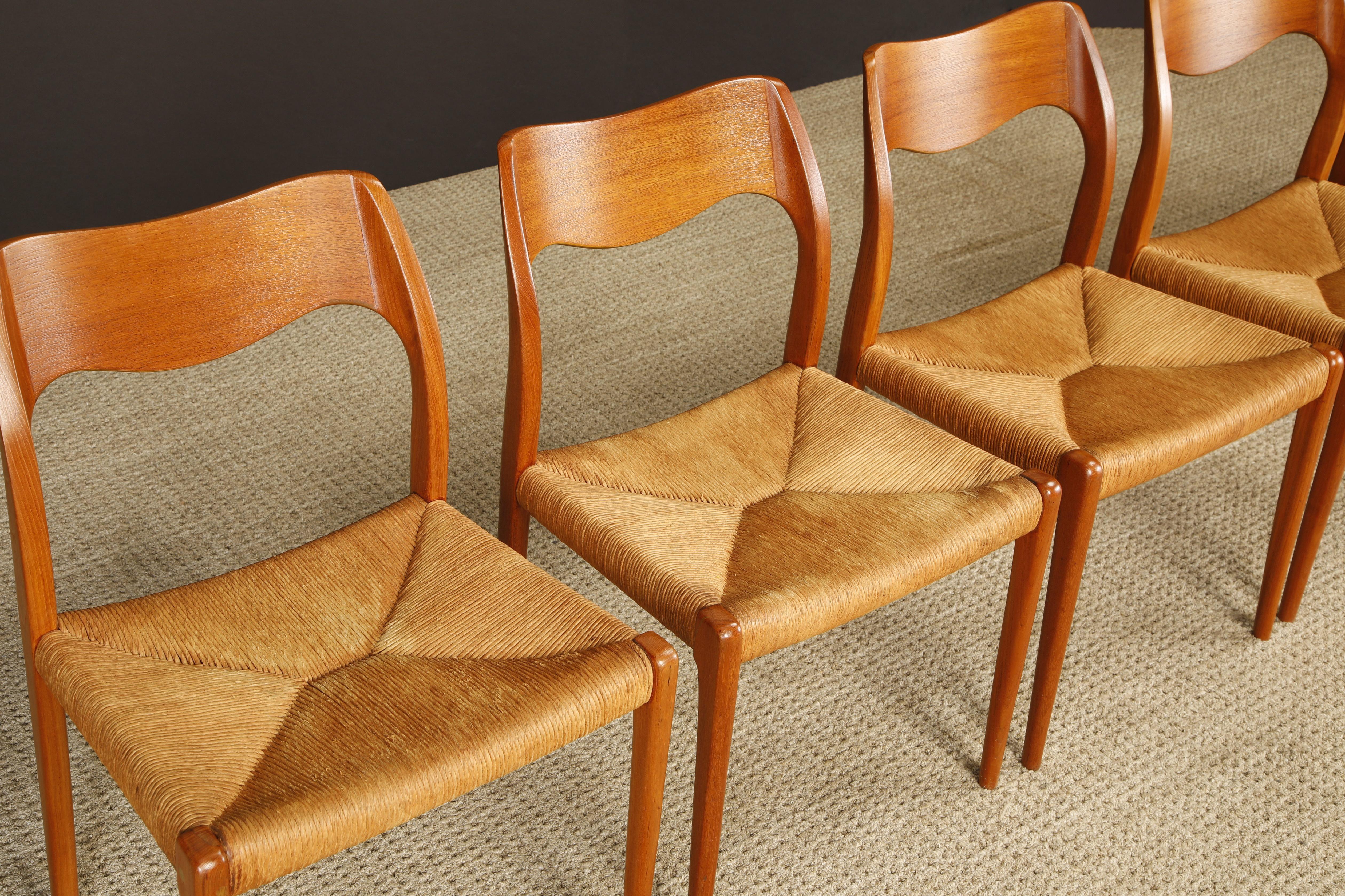 Six chaises de salle à manger Moller modèle 71 et table de salle à manger Peter Hvidt modèle 311, années 1950 en vente 6