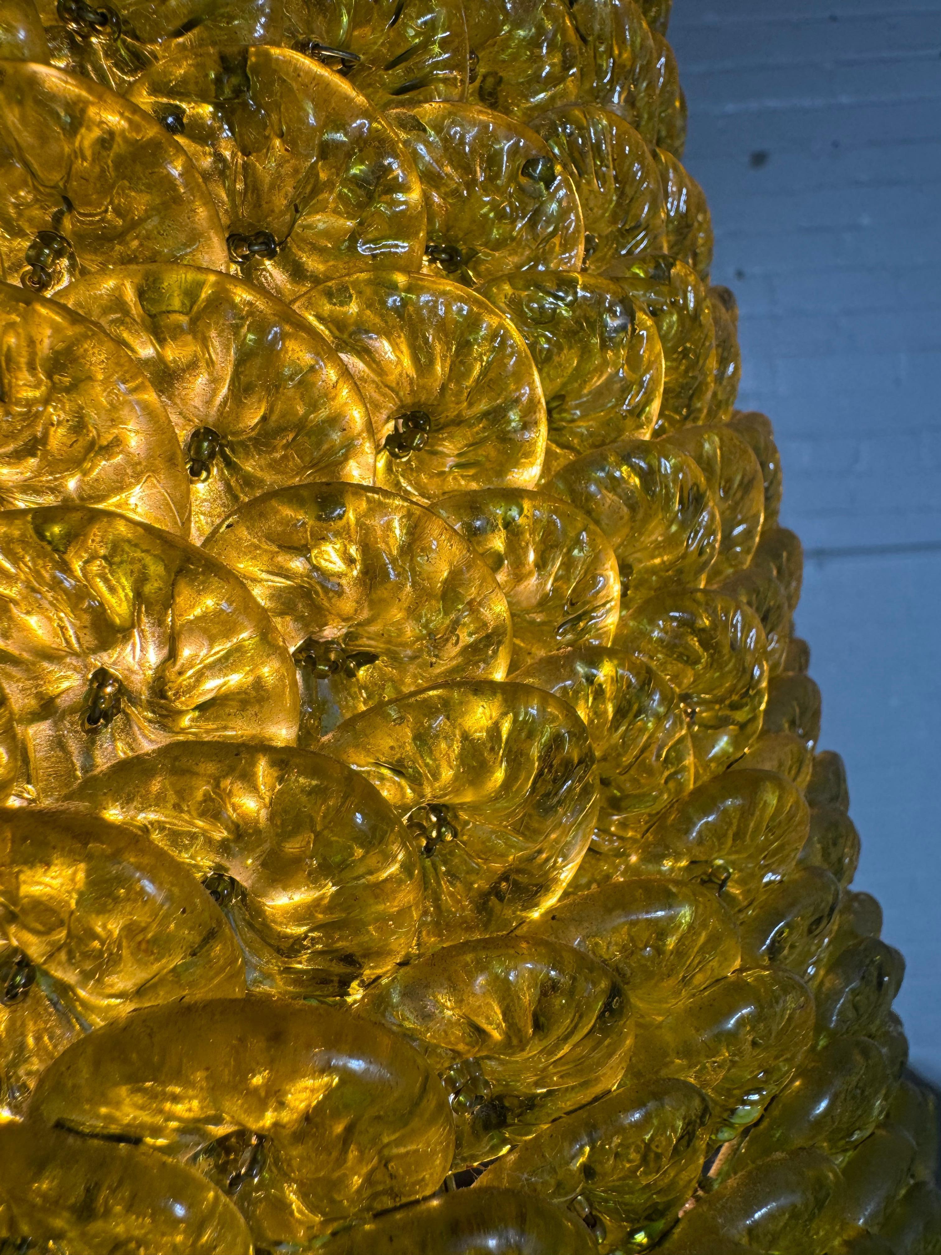 Sei luci a sospensione con petali di fiori in vetro di Murano in vendita 2