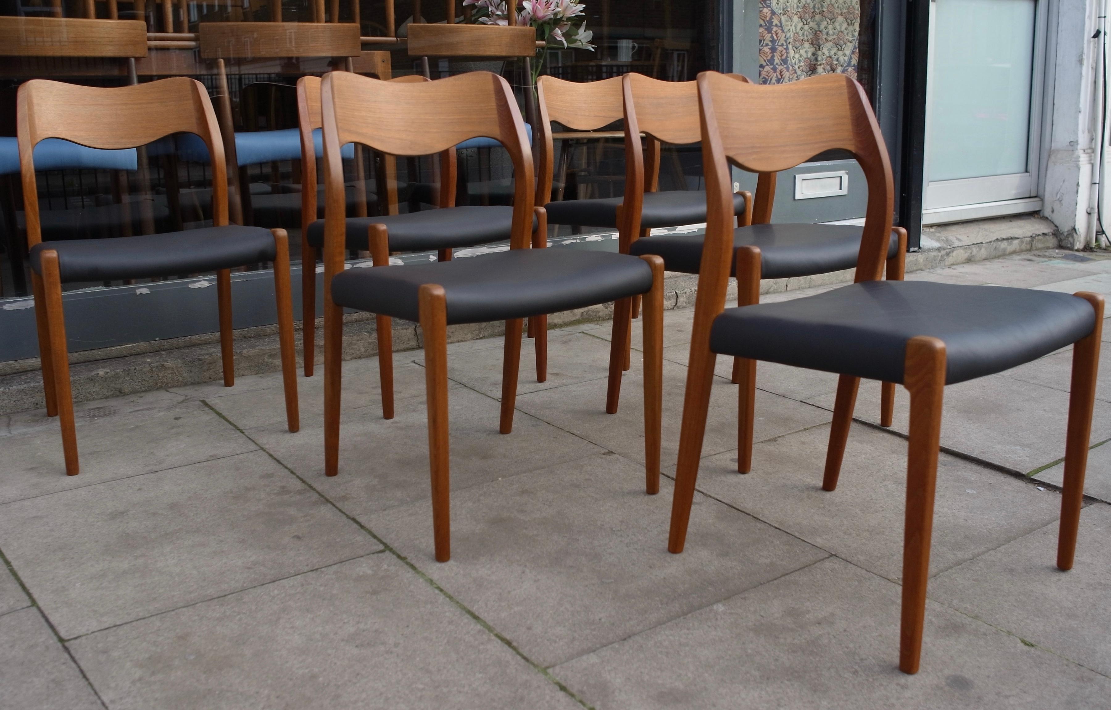 20th Century Six Niels. O Moller 71  teak dining chairs by J.L. Mollers in black leather  For Sale