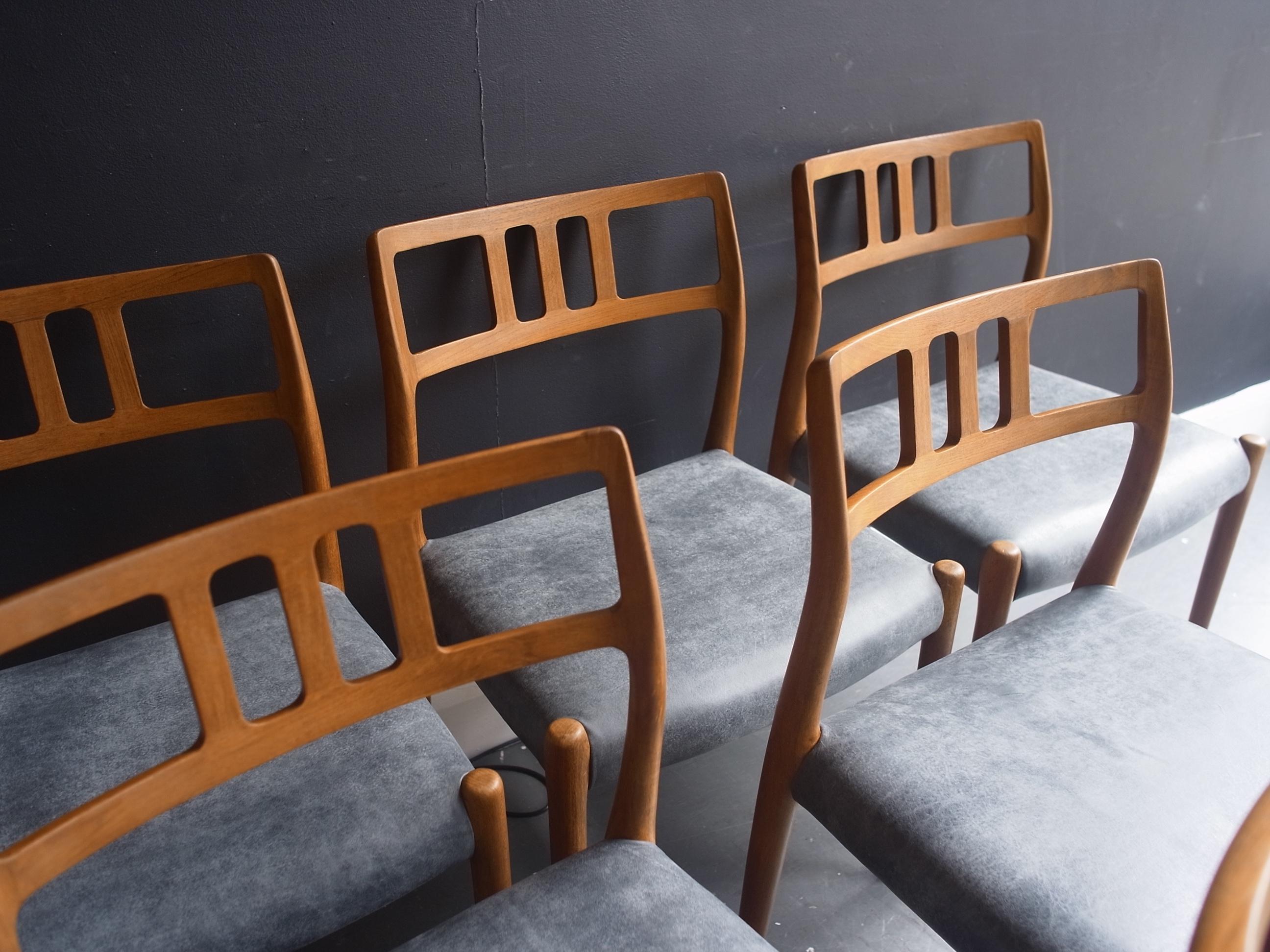 Six Niels.O Moller 78 Teak Dining Chairs by J.L. Mollers in Grey Leather Seats For Sale 1