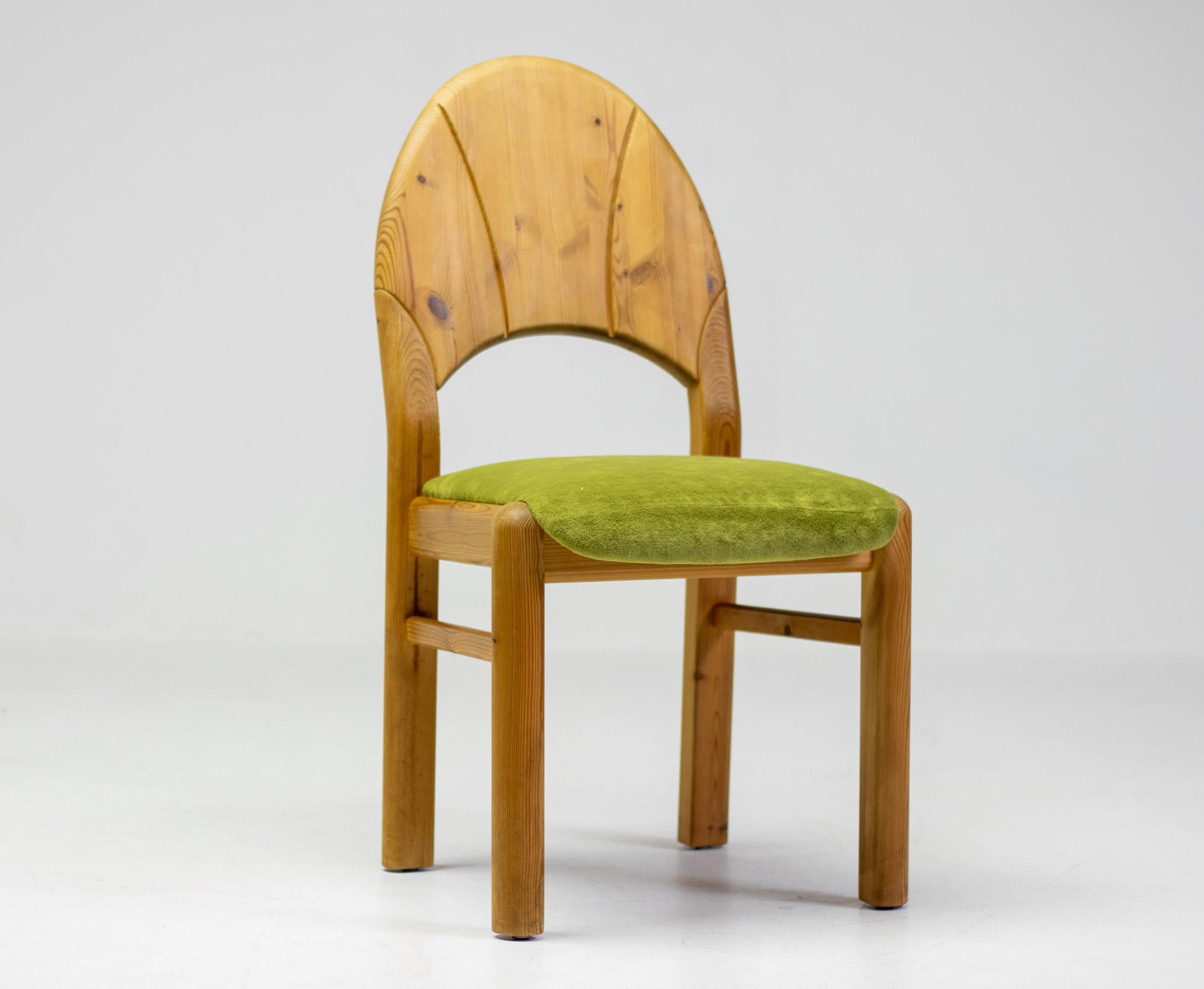 Sechs Esszimmerstühle aus Oregon-Kiefer (Skandinavische Moderne) im Angebot