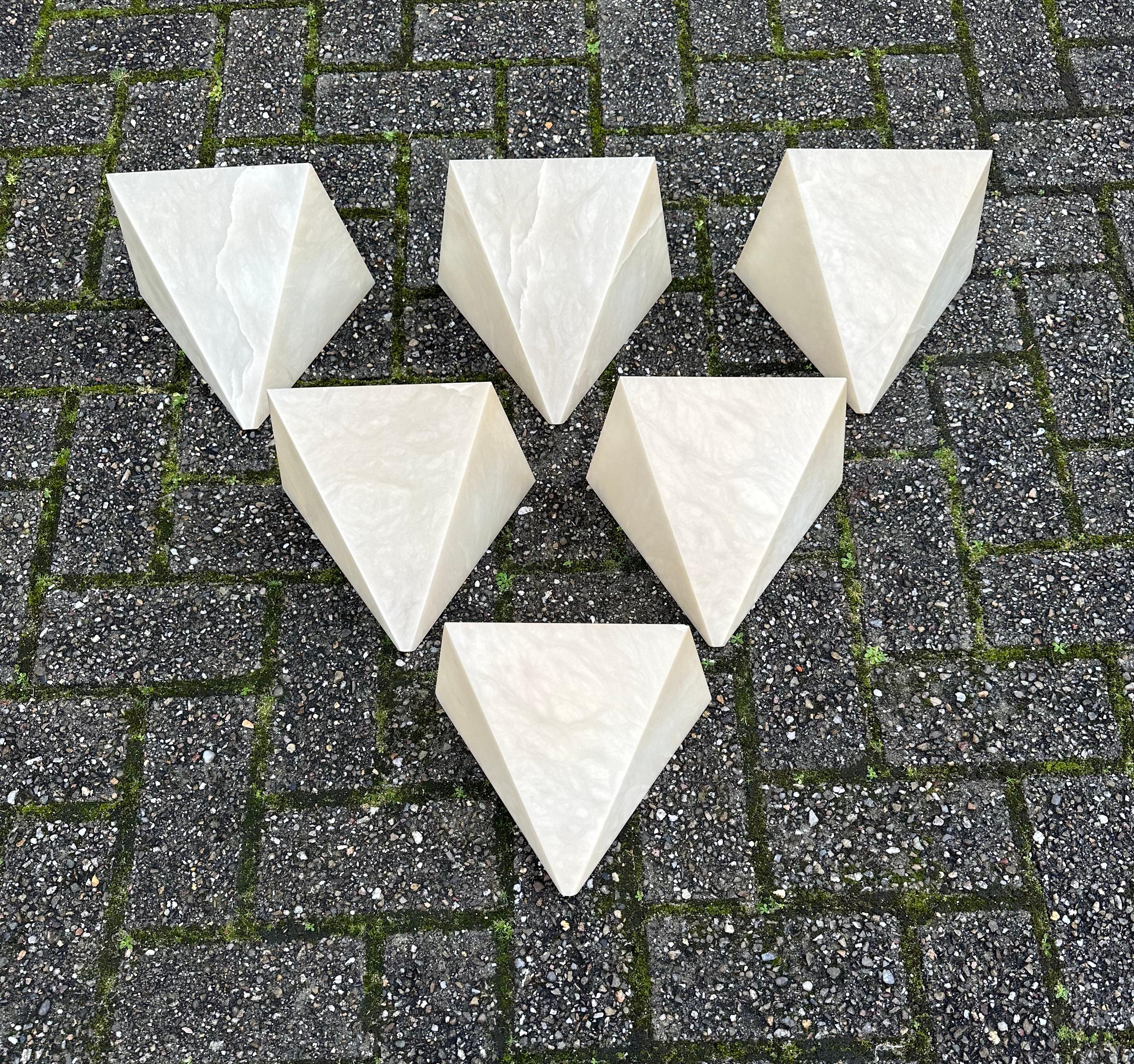 Six Outstanding Art Deco Top Design, Alabaster Wall Sconces Fixtures, Wall Lamps In Excellent Condition For Sale In Lisse, NL