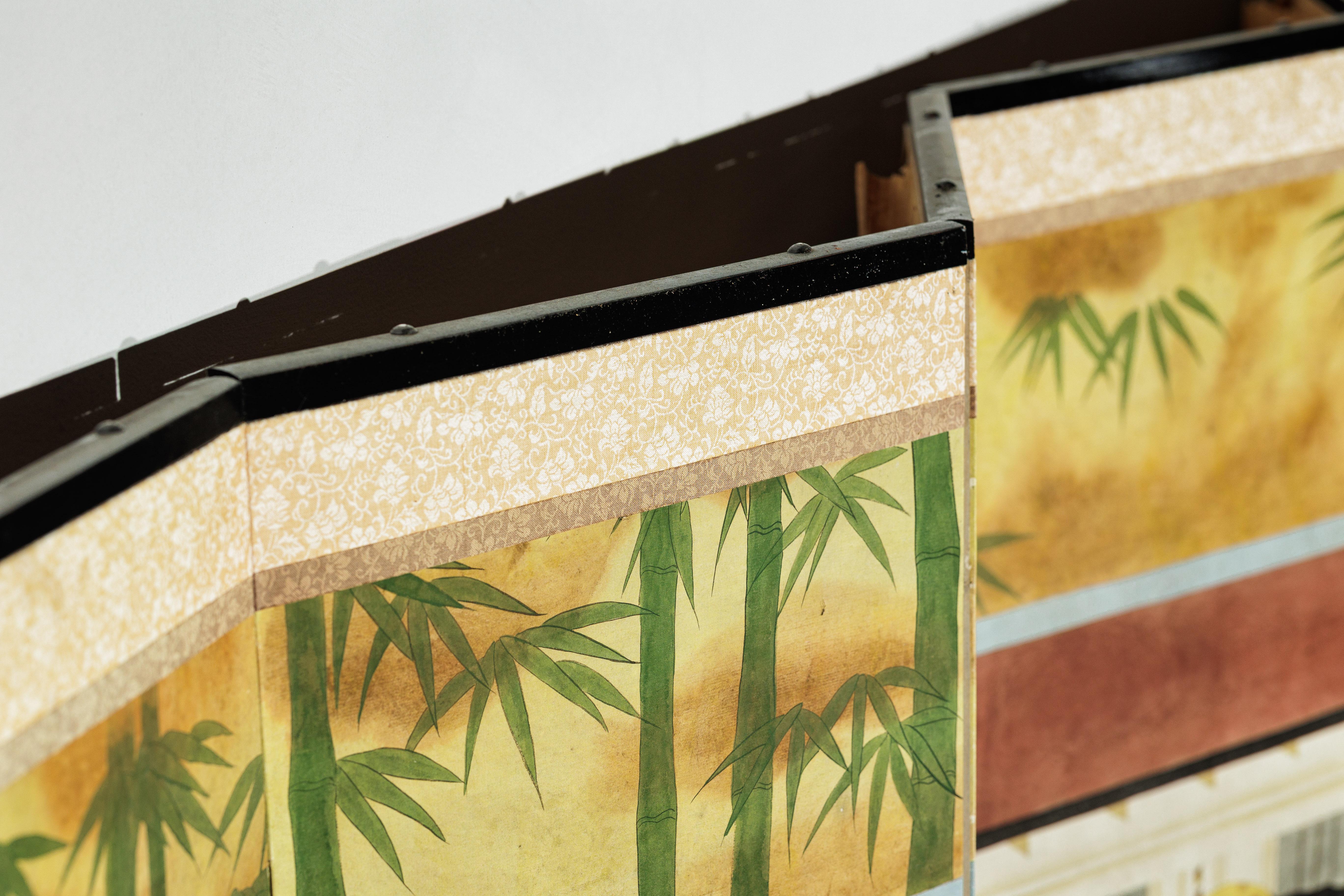Six-Panel Japanese Inspired Screen with Horses in Stable with Bamboo Backdrop For Sale 11