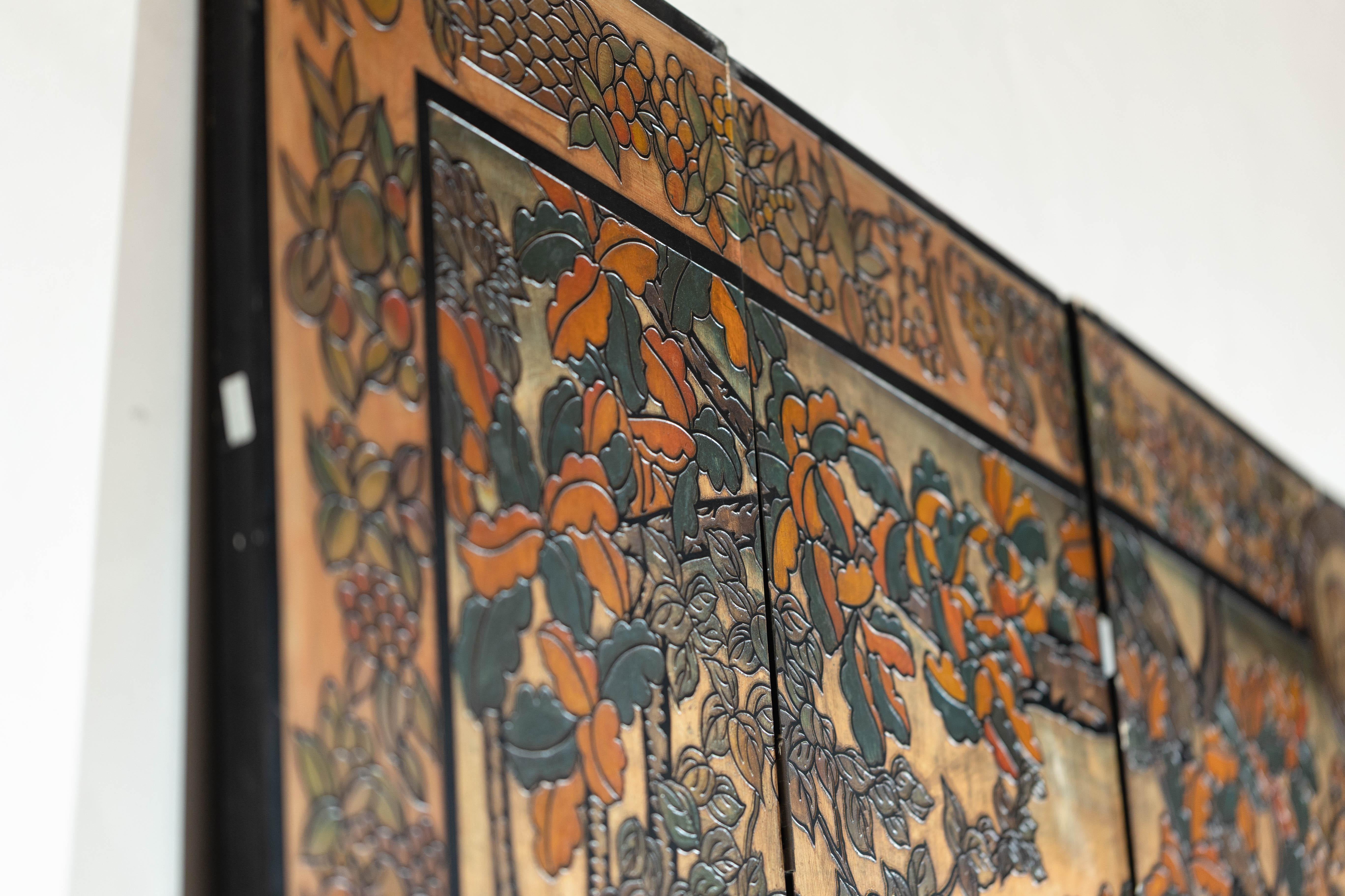 Six-Panel Renaissance Themed Painted Screen with Noble Hunting Scene For Sale 12