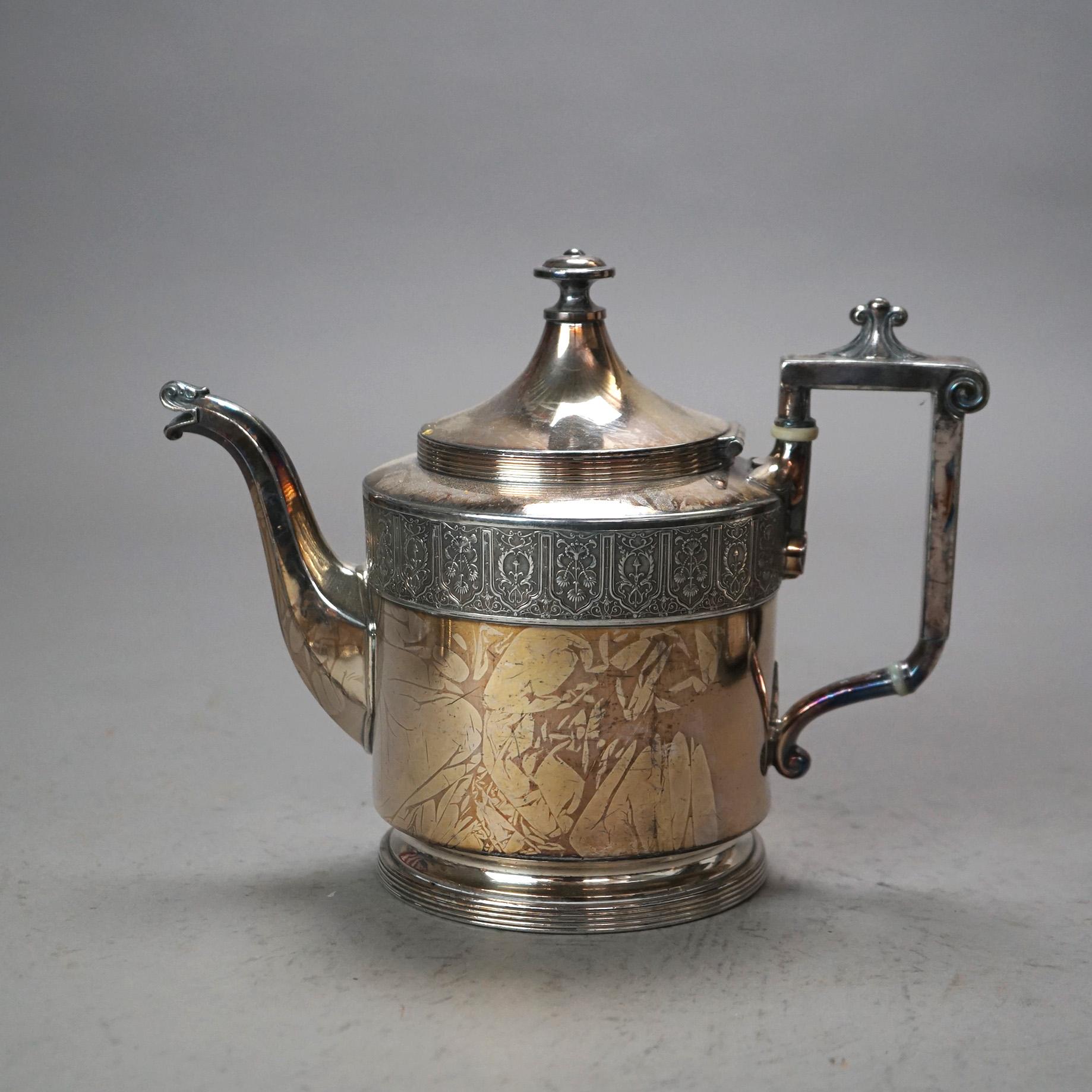 XIX secolo Set da tè antico da sei pezzi placcato in argento e inciso C1890 in vendita