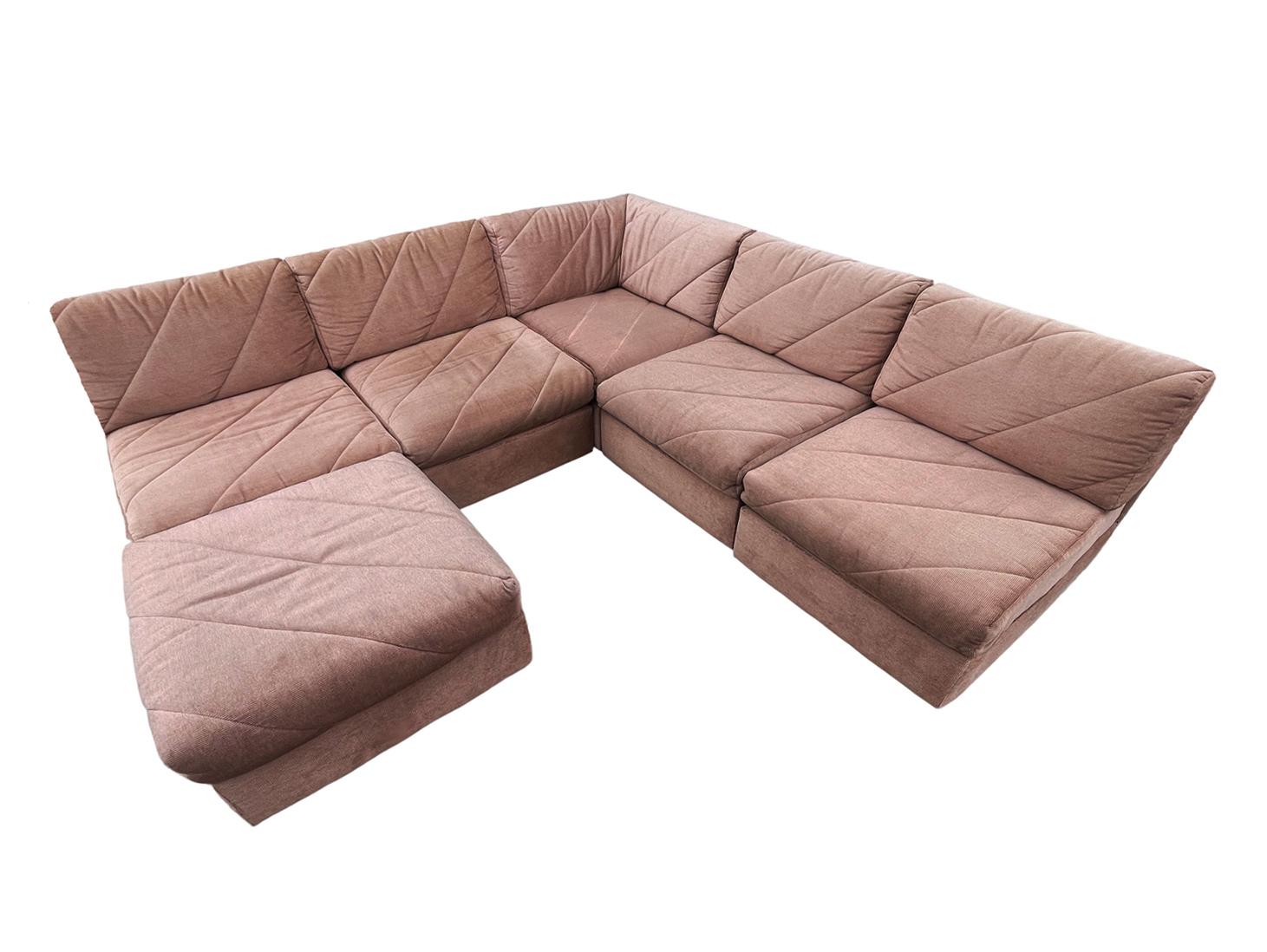 Six Piece Mid Century Boxy Modern Modular or Sectional L Shaped Sofa In Good Condition For Sale In Philadelphia, PA