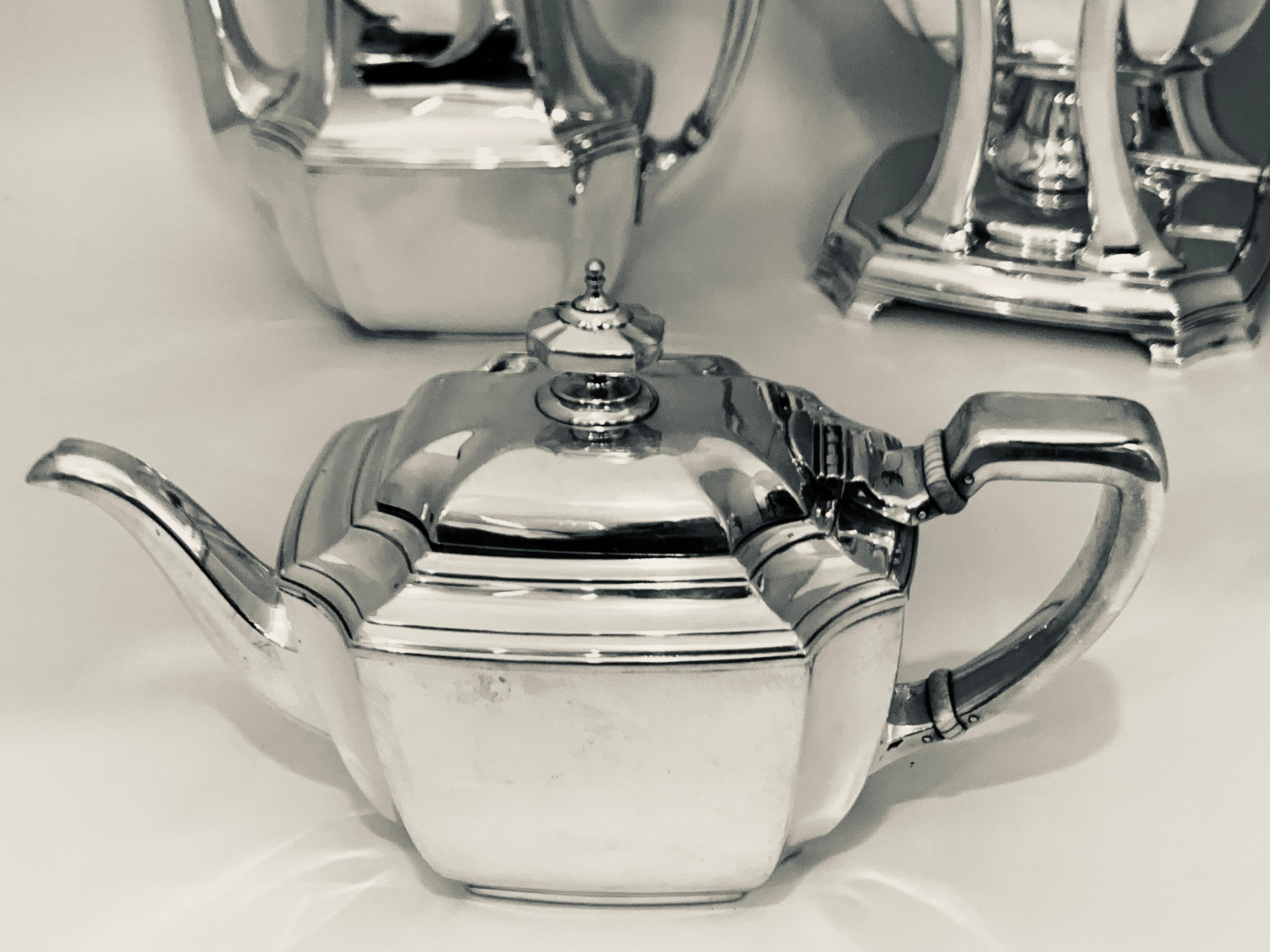 Six-Piece Tiffany & Co. Sterling Silver Kettle on Cradle W Serving Tray 7.3 Kg For Sale 6