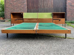 Letto Positano a sei pezzi in noce di Ico Parisi per MIM Mobili Italiani Moderni (MIM)