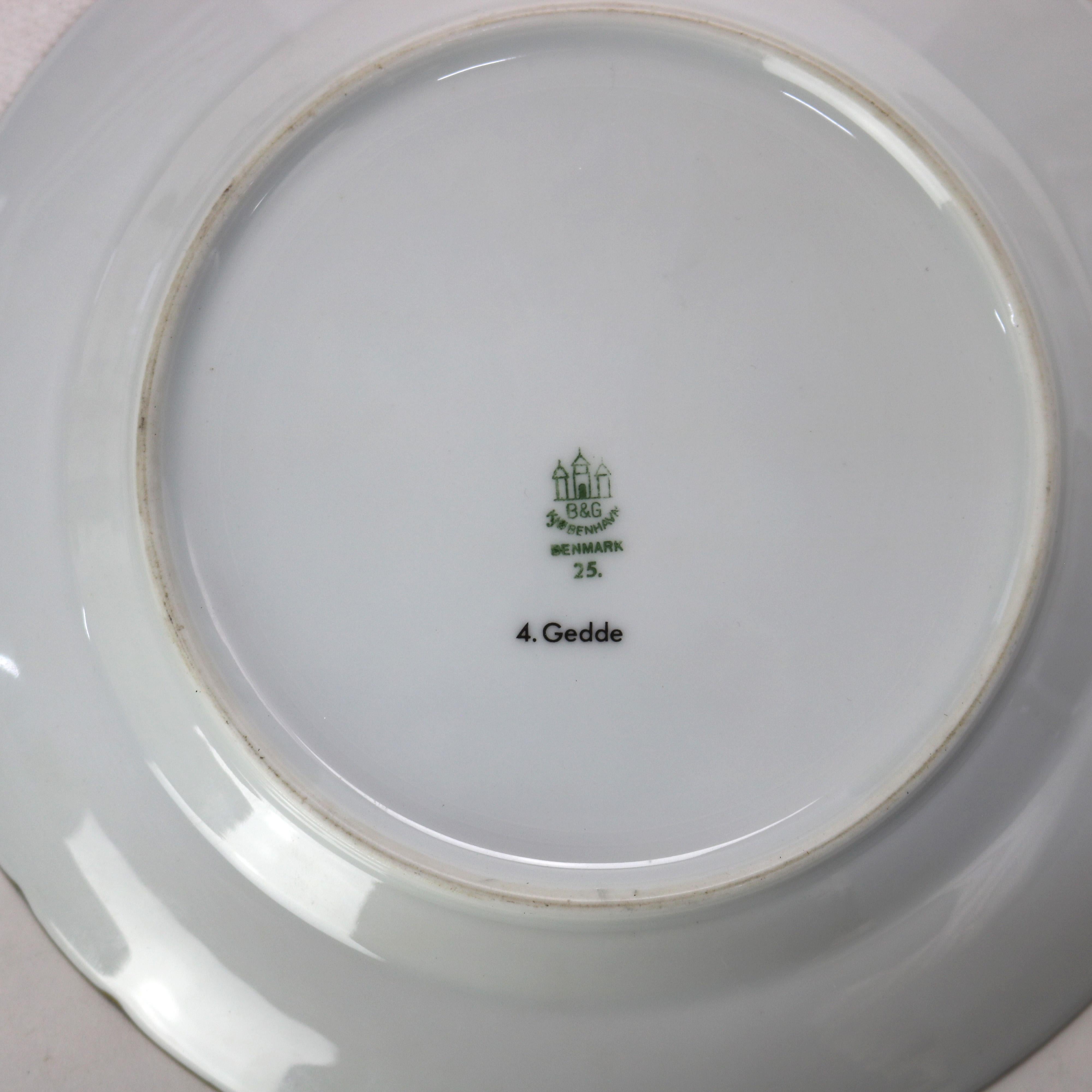 Six Pieces Anciennes assiettes en porcelaine Bing & Grondahl avec motif de poisson C1920 en vente 5