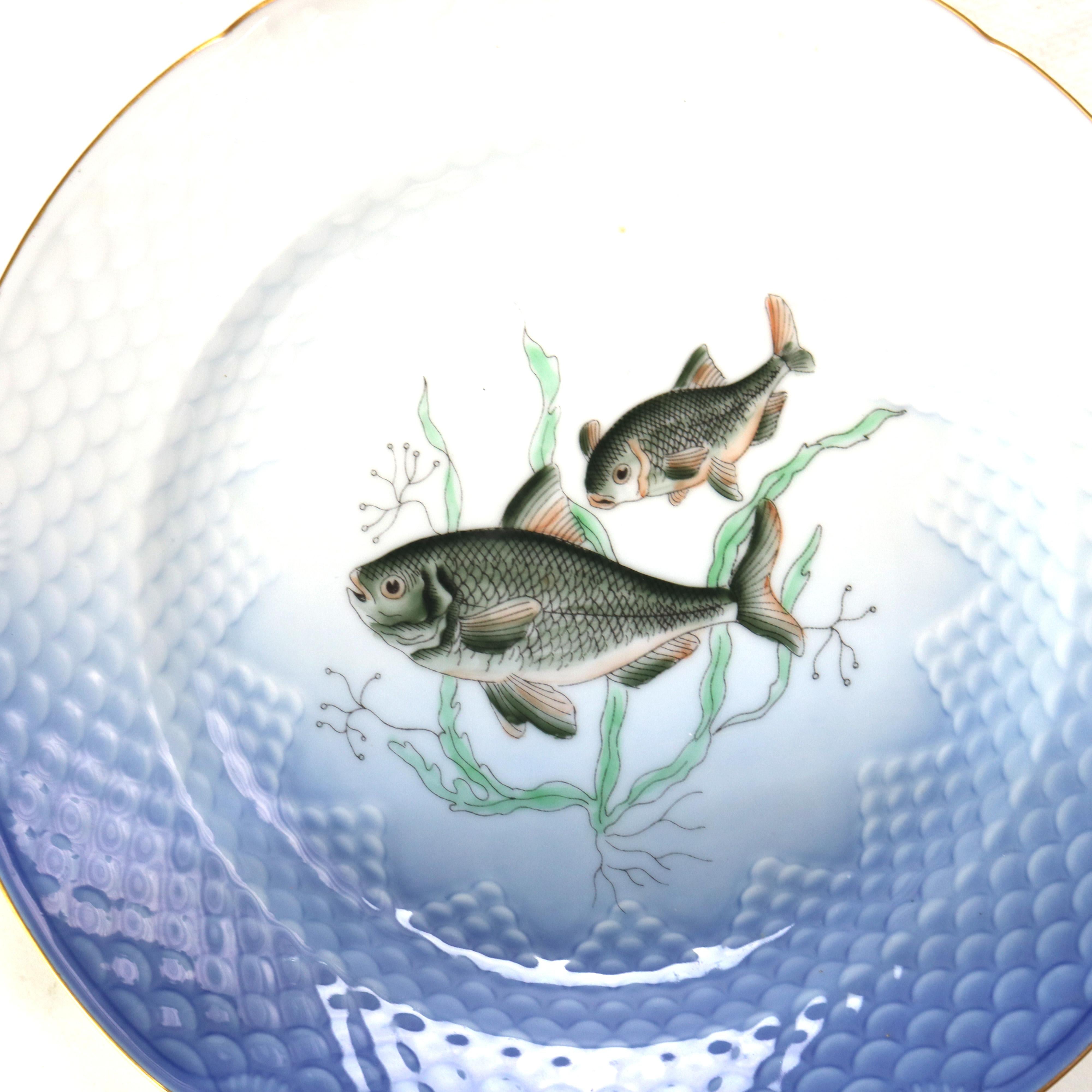 Six Pieces Anciennes assiettes en porcelaine Bing & Grondahl avec motif de poisson C1920 en vente 1