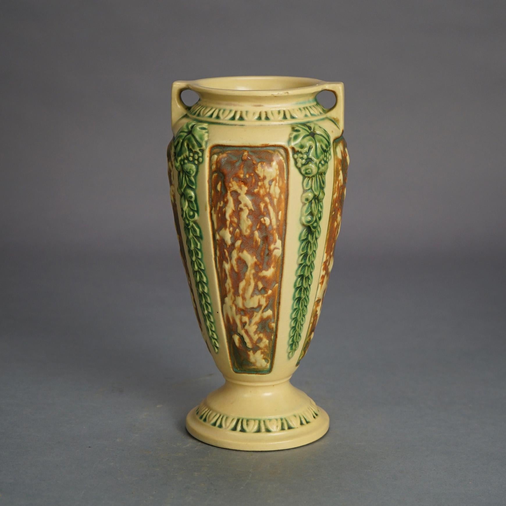 20th Century Six Pieces ff Roseville Art Pottery, Donatello, Mid 20thC