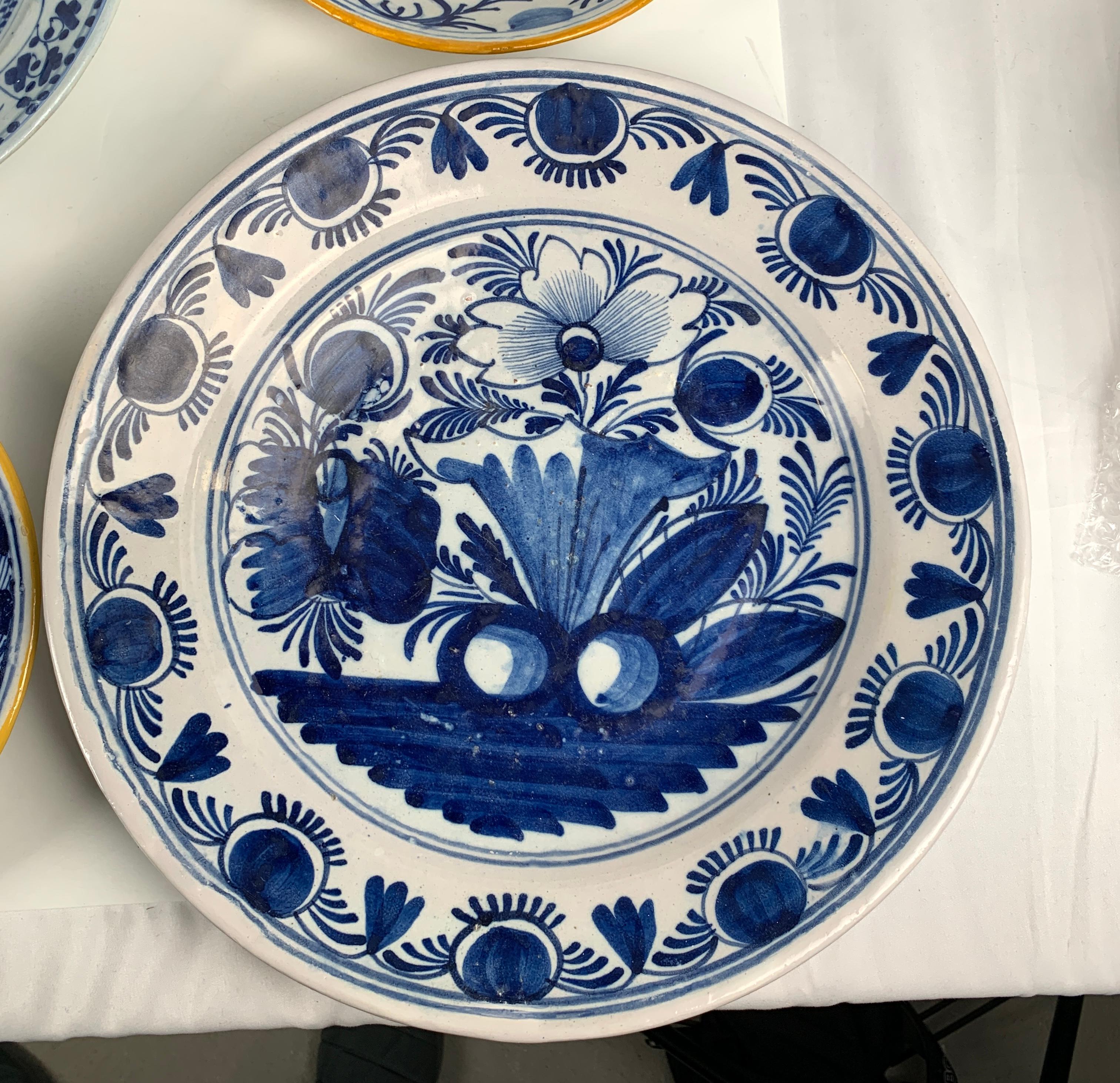 Six Pieces of Blue and White Dutch Delft In Excellent Condition In Katonah, NY