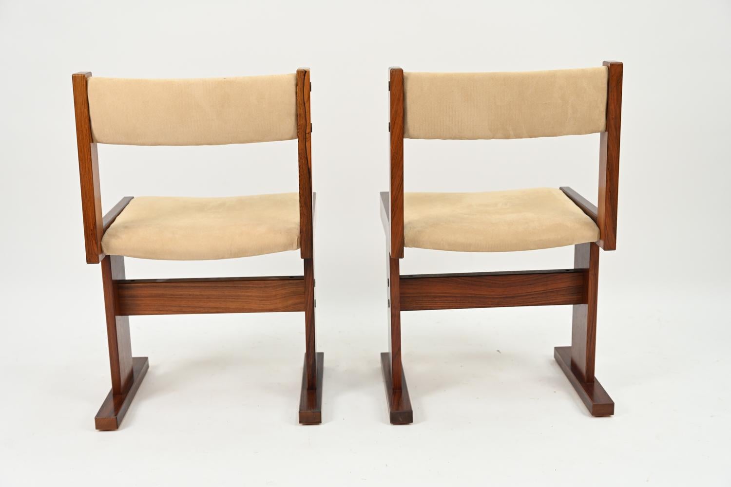 Six Poul H Poulsen for Gansgo Mobler Rosewood Dining Chairs For Sale 1