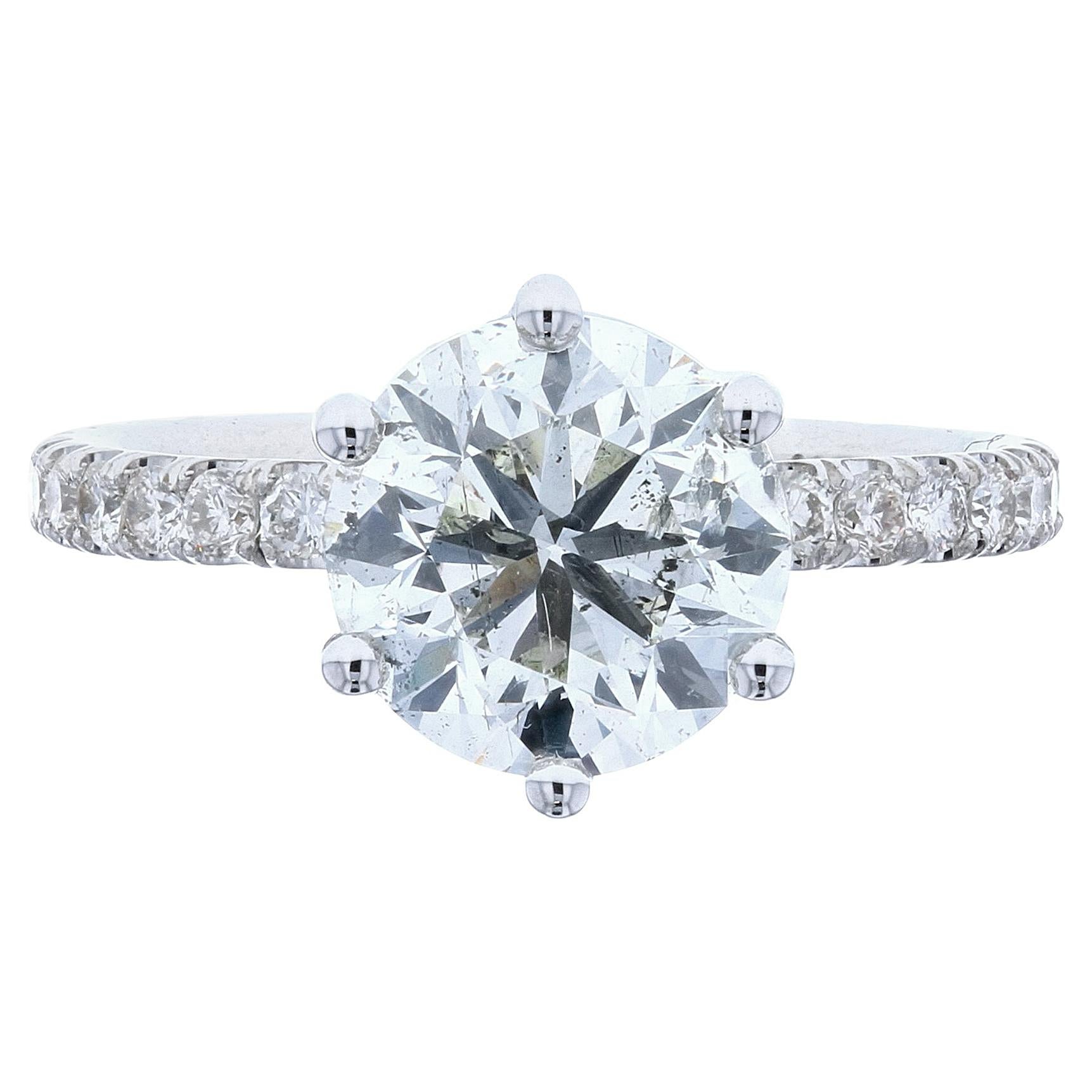 Six Prong Classic Engagement Ring with Diamond Pave with Round Center For Sale