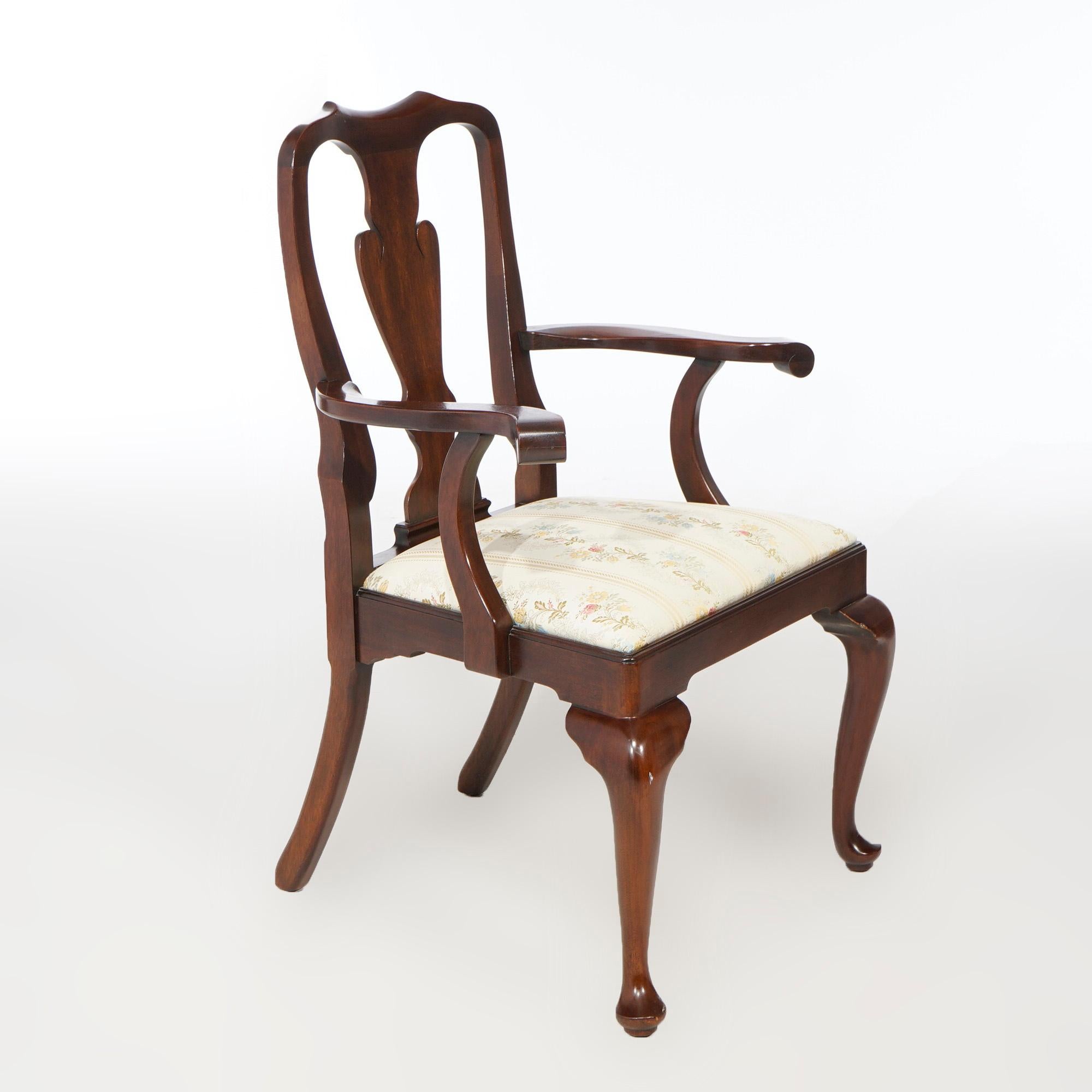 20th Century Six Queen Anne Style Henkel Harris Mahogany Dining Chairs 20th C For Sale