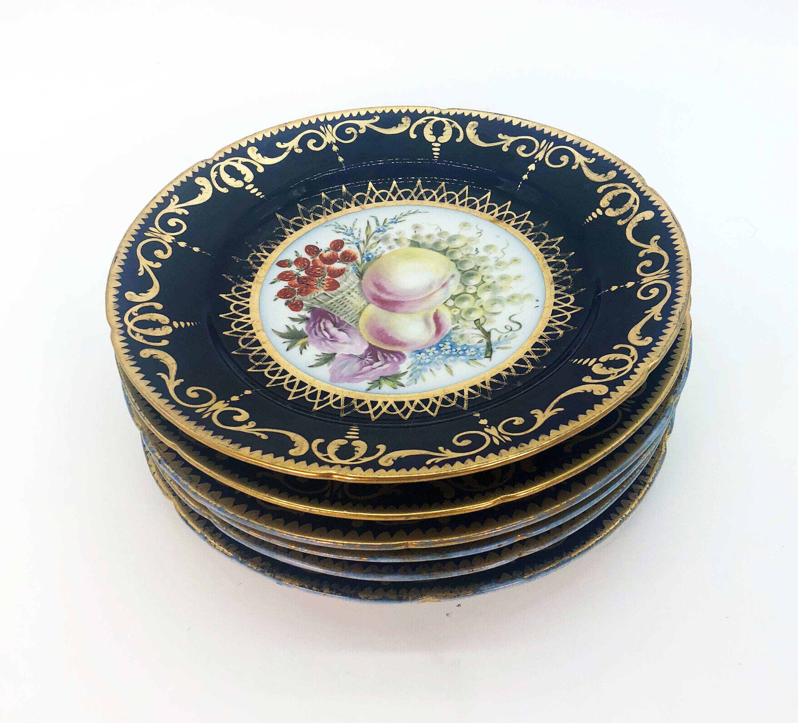 Early 19th Century Six Regency Hand Painted Porcelain Plates by Coalport, circa 1805 For Sale