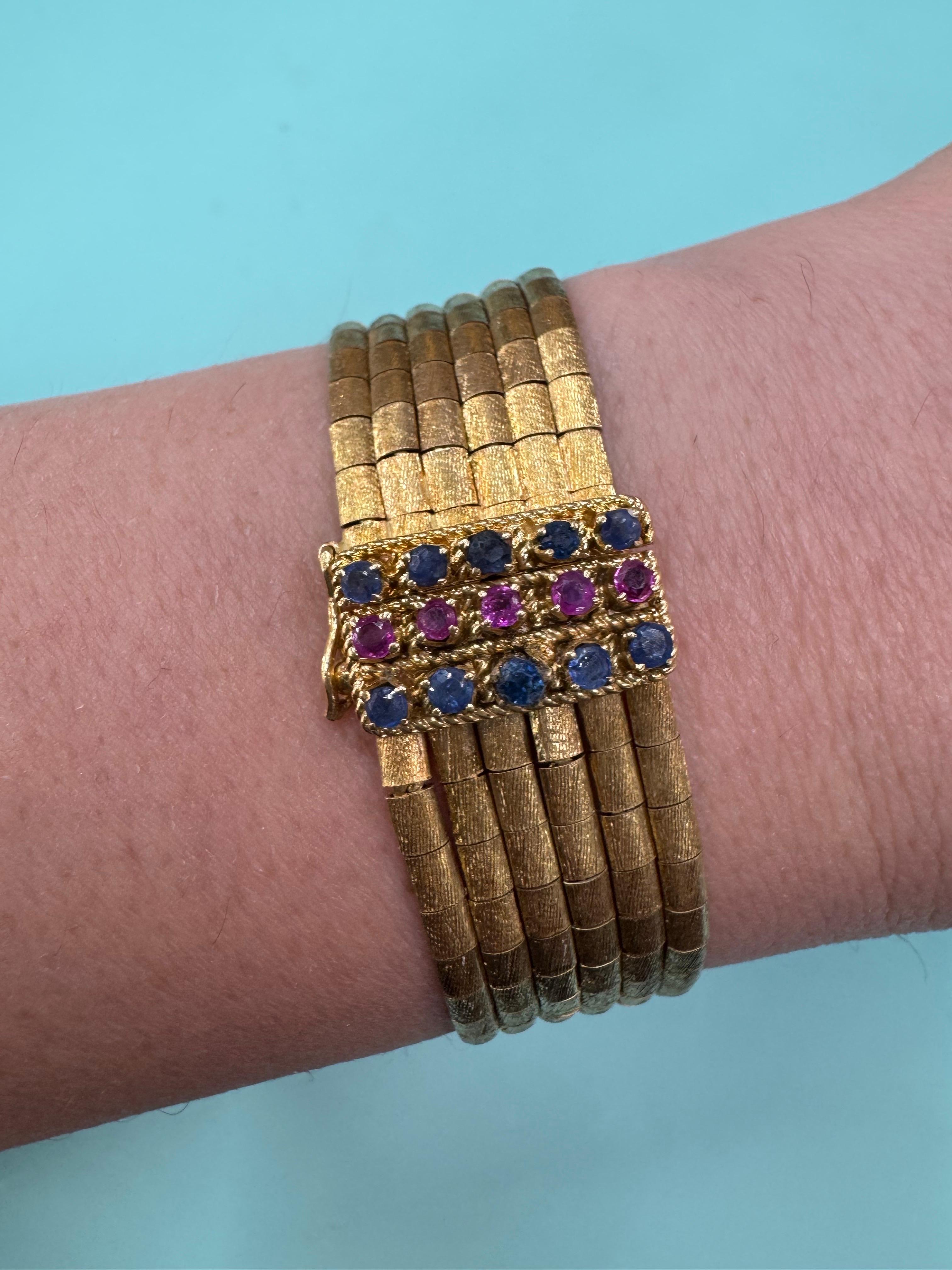 Sechsreihiges gebürstetes, mehrstrangiges Saphirarmband 18KT Gold 48,64 Gramm, gebürstet Damen im Angebot