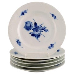 Six Royal Copenhagen Blue Flower Braided Plates, 1940s Six Royal Copenhagen Blue Flower Braided Plates, 1940s