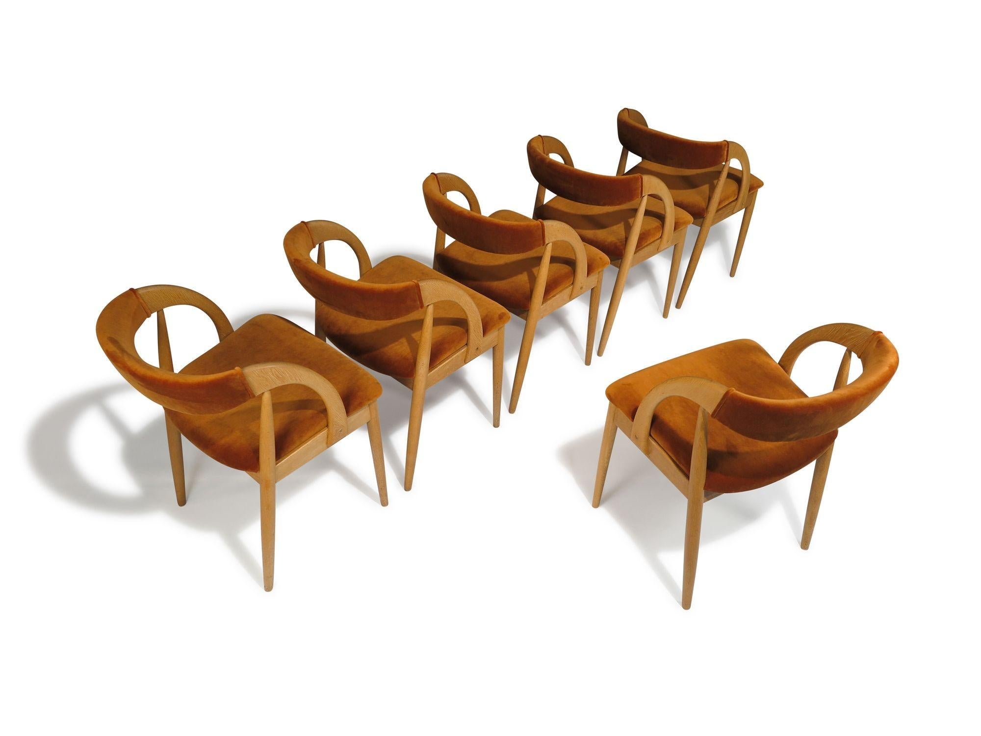 Six Scandinavian White Oak Dining Chairs Upholstered in Orange Velvet For Sale 5