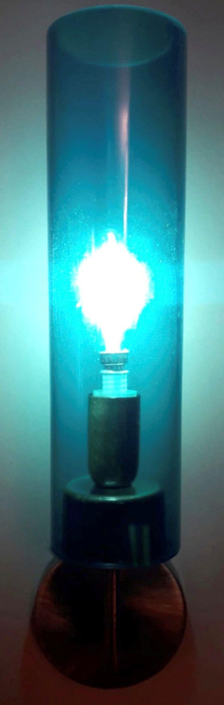 Fine XX secolo Sei lampade con tubi in vetro di Murano blu nello stile di Agnes Jakobsson. Italia, anni '70 in vendita