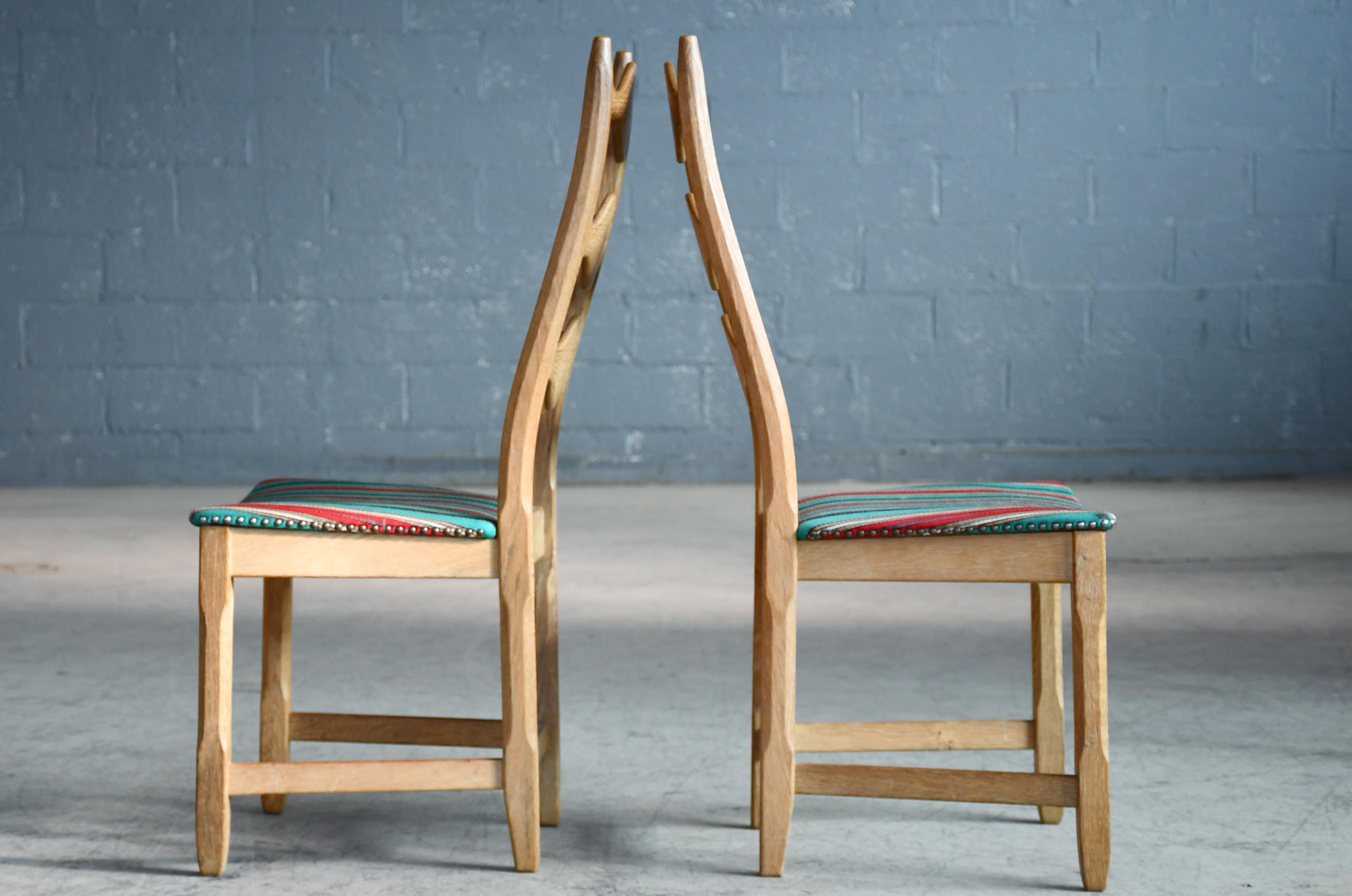 Six Set Brutalist Dining Chairs in Solid Carved Oak by Henning Kjærnulf 60's V In Good Condition For Sale In Bridgeport, CT