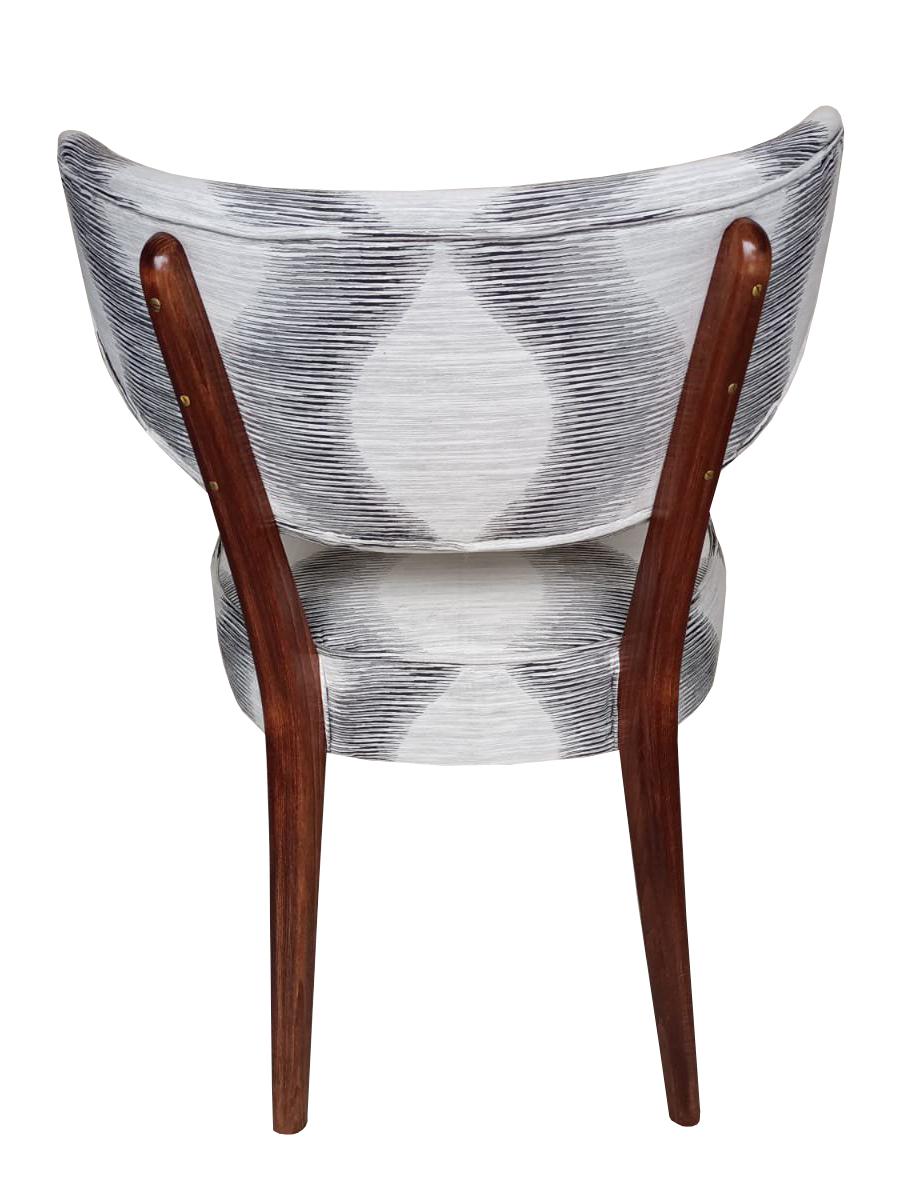 Seis Sillas de Comedor Shell Tejido Blanco y Negro, Vintola, Europa, Polonia Siglo XXI y contemporáneo en venta