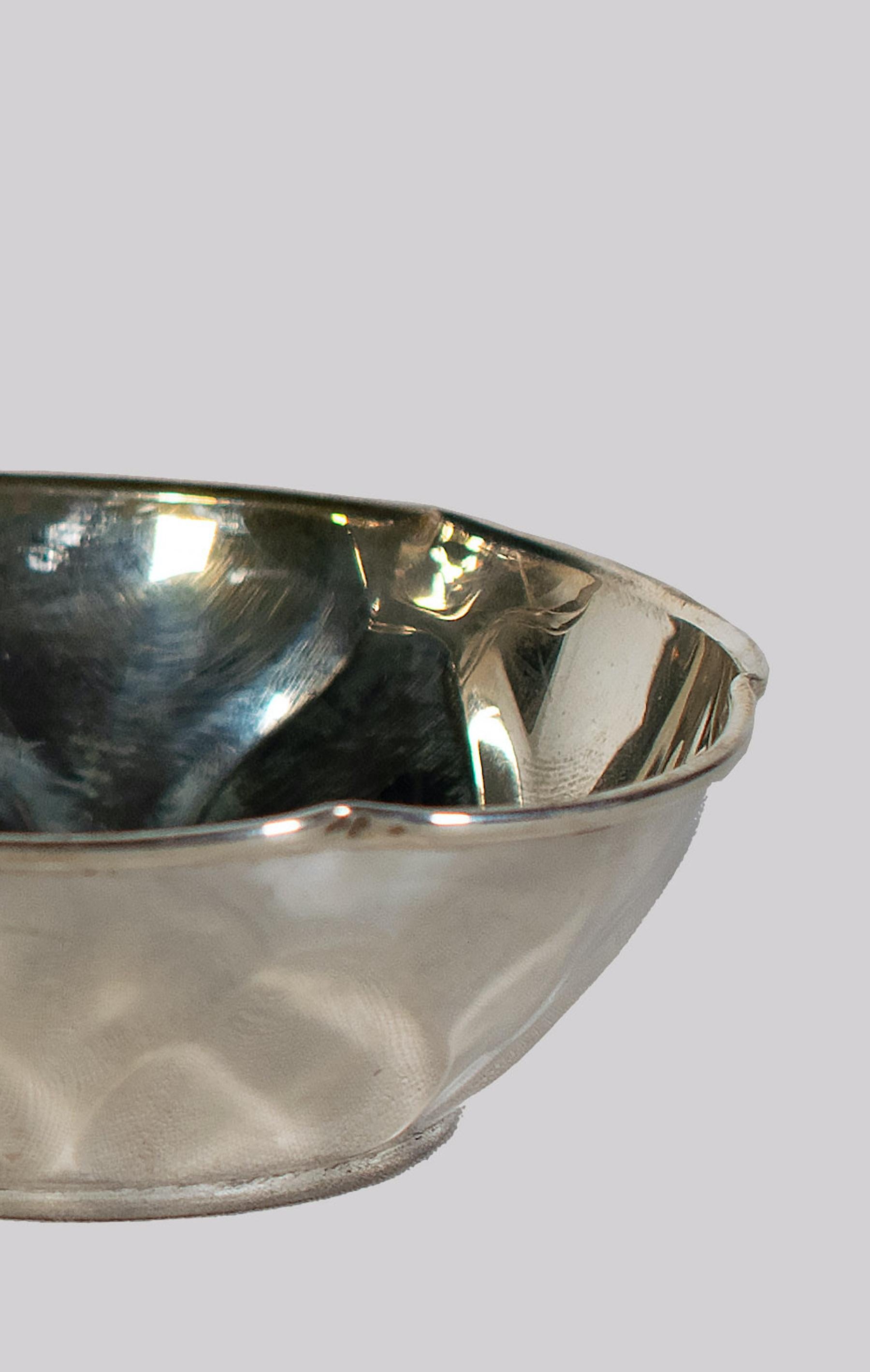 Six Small Silver Bowls, Mid-20th Century In Good Condition For Sale In Roma, IT