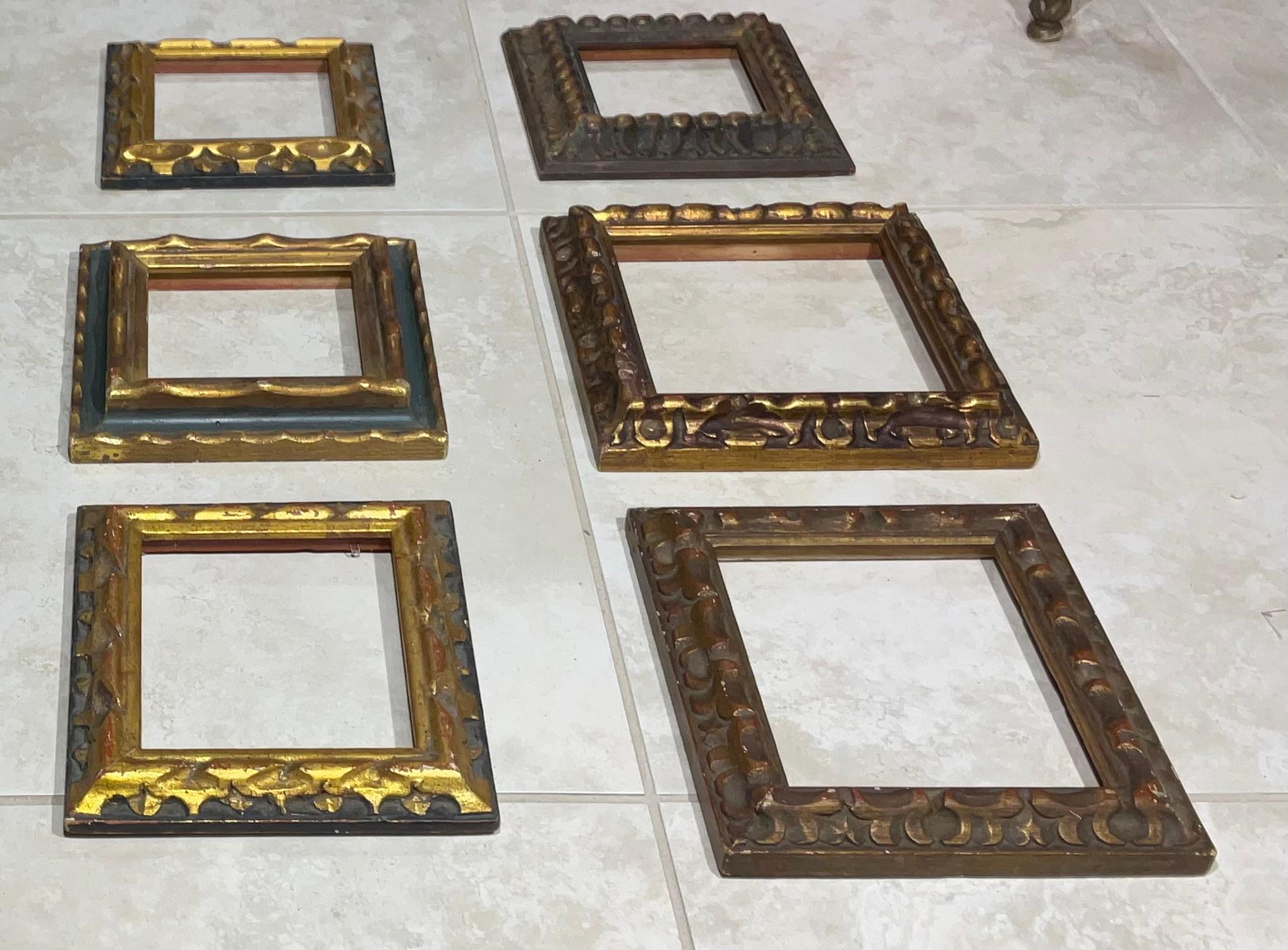 Six Small Vintage Painting Wood Frame  In Good Condition In Delray Beach, FL