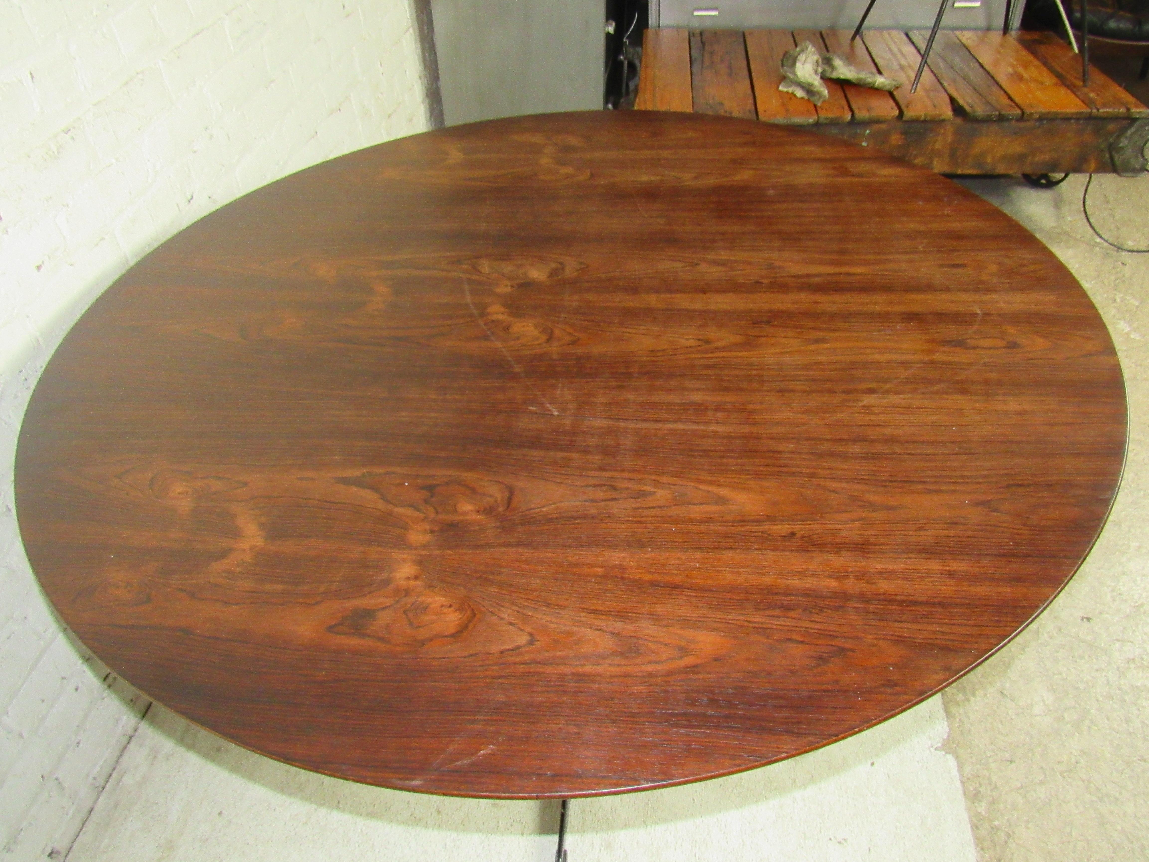 Mid-Century Modern Six Star Series Rosewood Table by Arne Jacobsen for Fritz Hansen For Sale