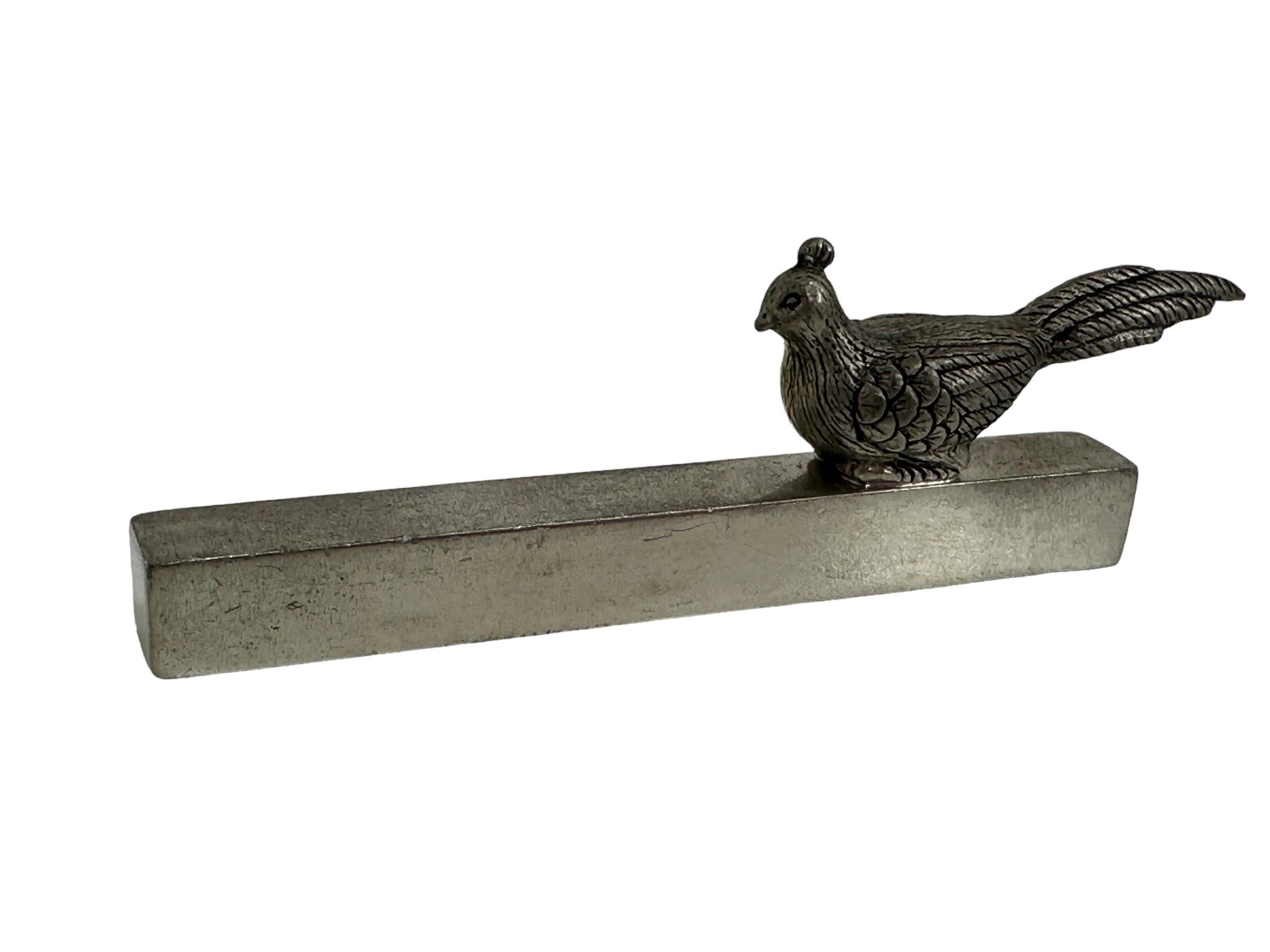 Six porte-couteaux animaliers - par Etain Royal French - Ensemble en métal vintage français dans sa boîte en vente 3