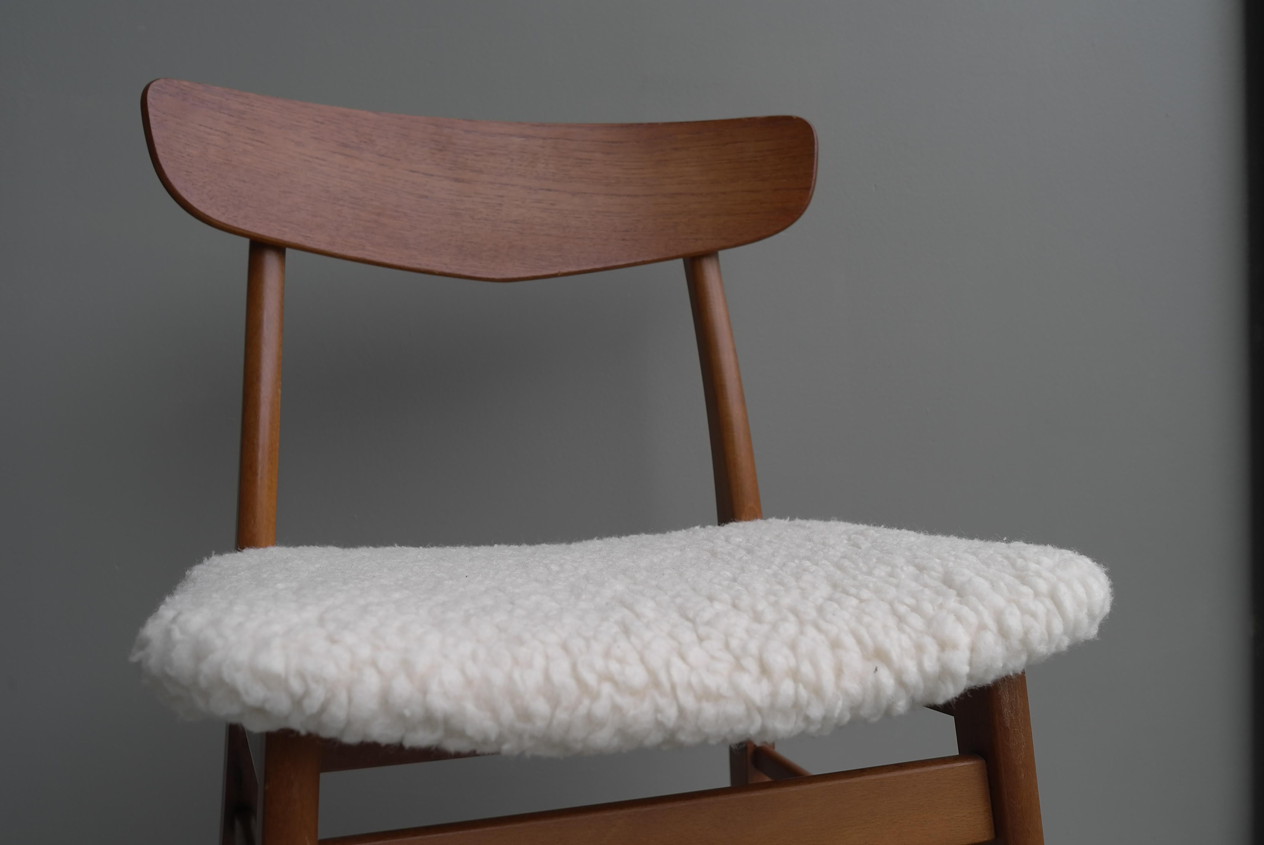 Six Teak Danish Heart Chairs with Seats in Pure Merino Wool, by Farstrup Møbler 6