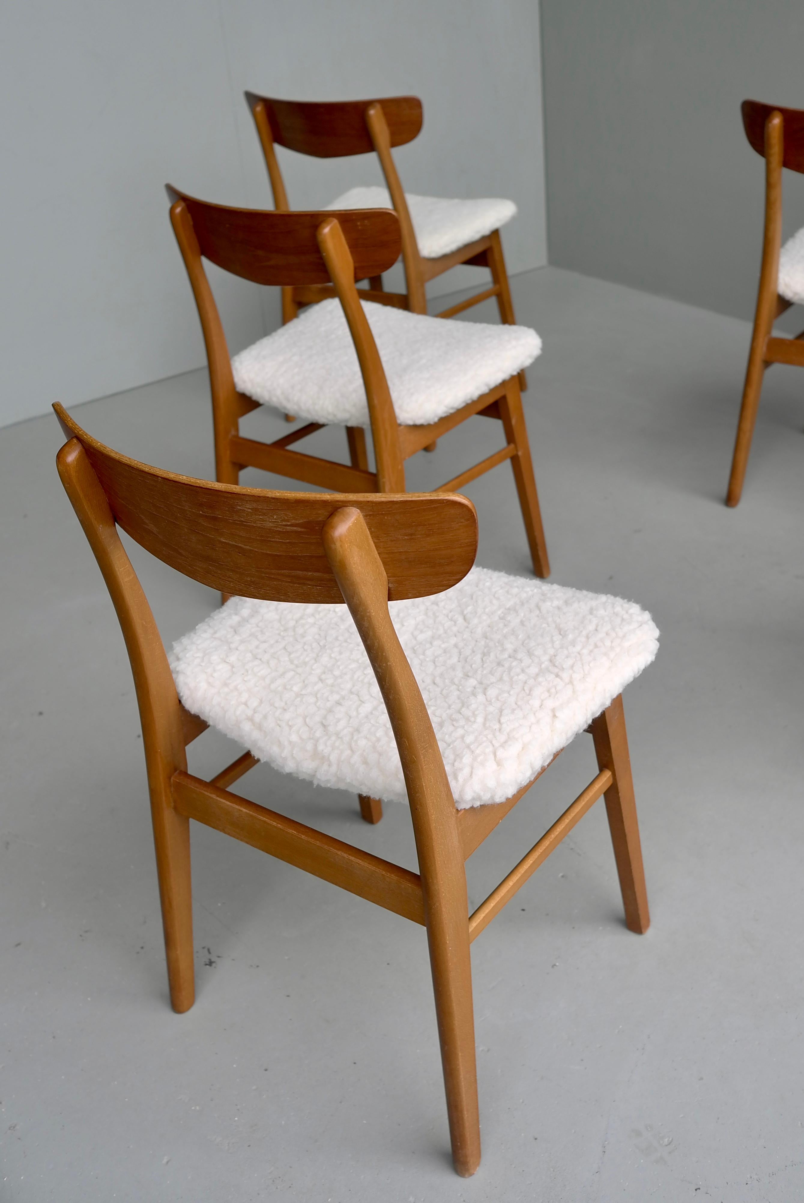 Six Teak Danish Heart Chairs with Seats in Pure Merino Wool, by Farstrup Møbler 12