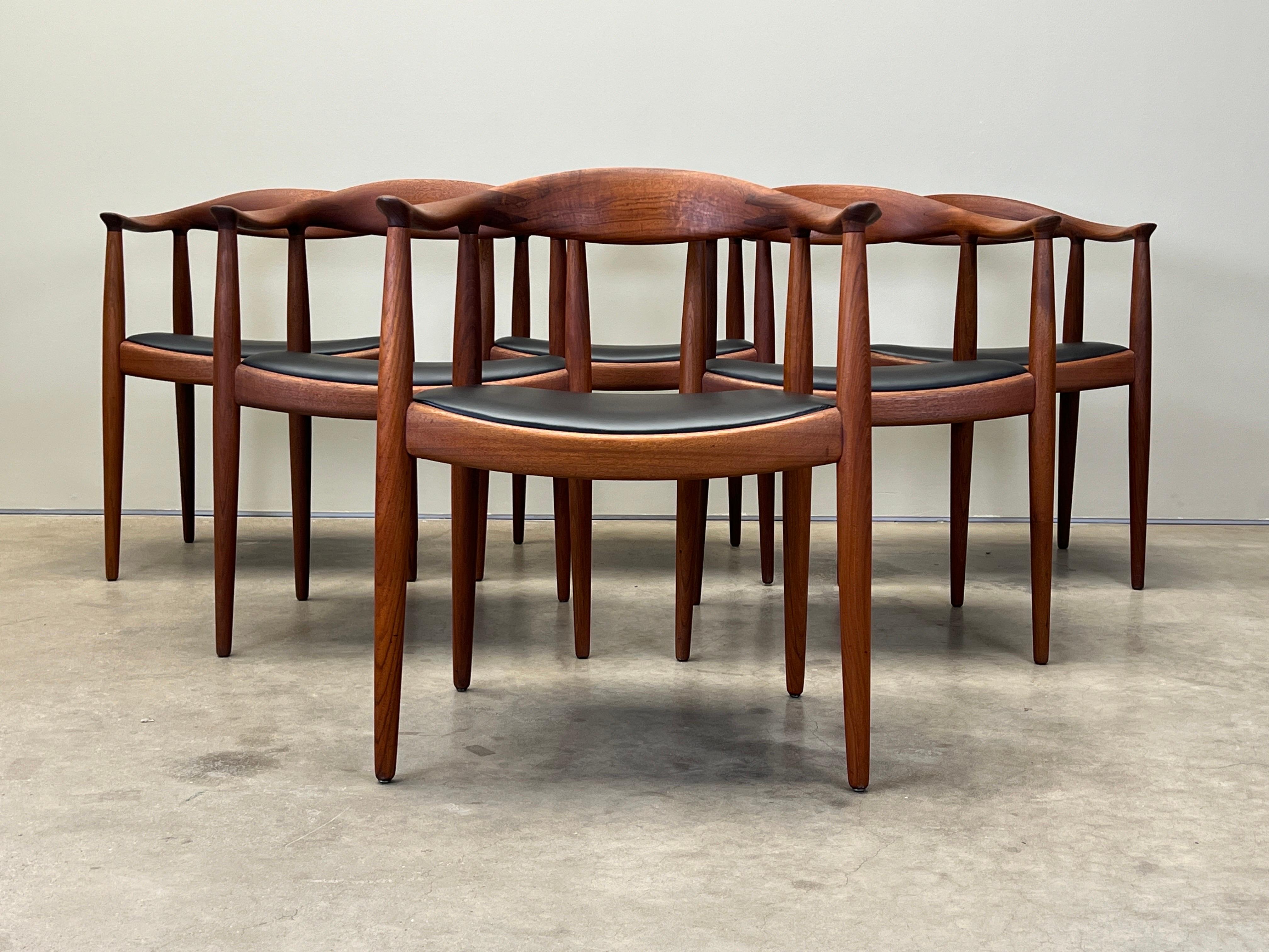 Six Teak Round Chairs by Hans Wegner 1