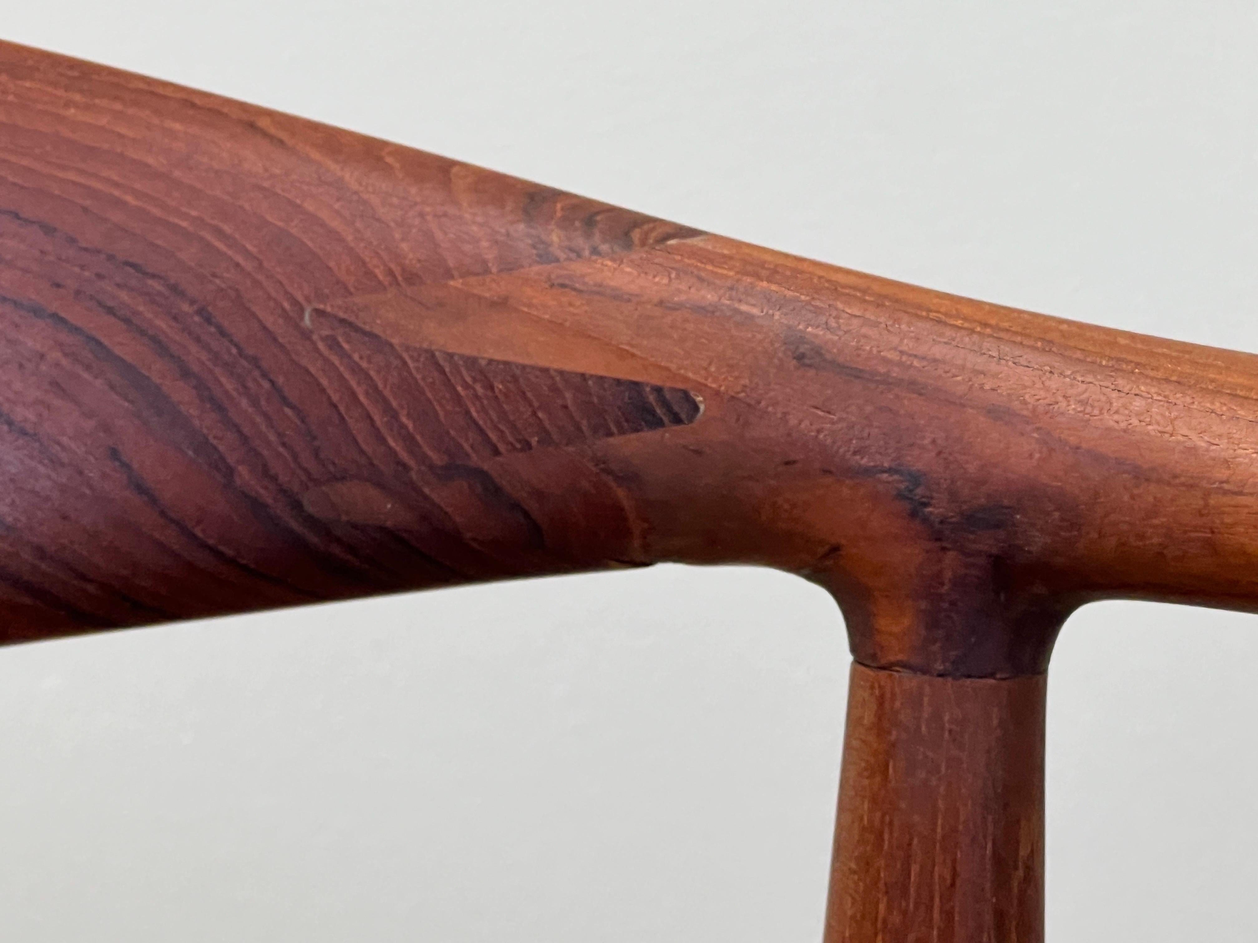 Six Teak Round Chairs by Hans Wegner 3