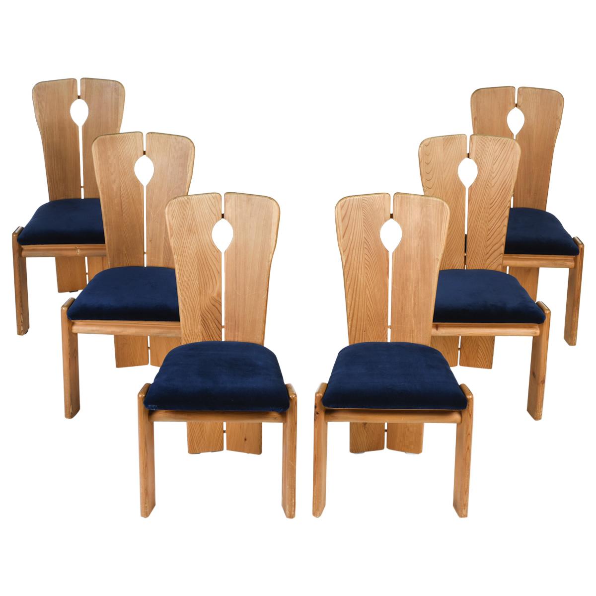 Set of Six Three-Legged Pine Chairs, circa 1960s-1970s For Sale