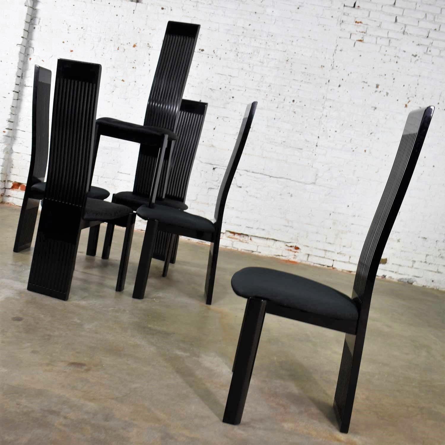 Six Tripod Postmodern Black Lacquer Dining Chairs by Pietro Costantini Made in 2