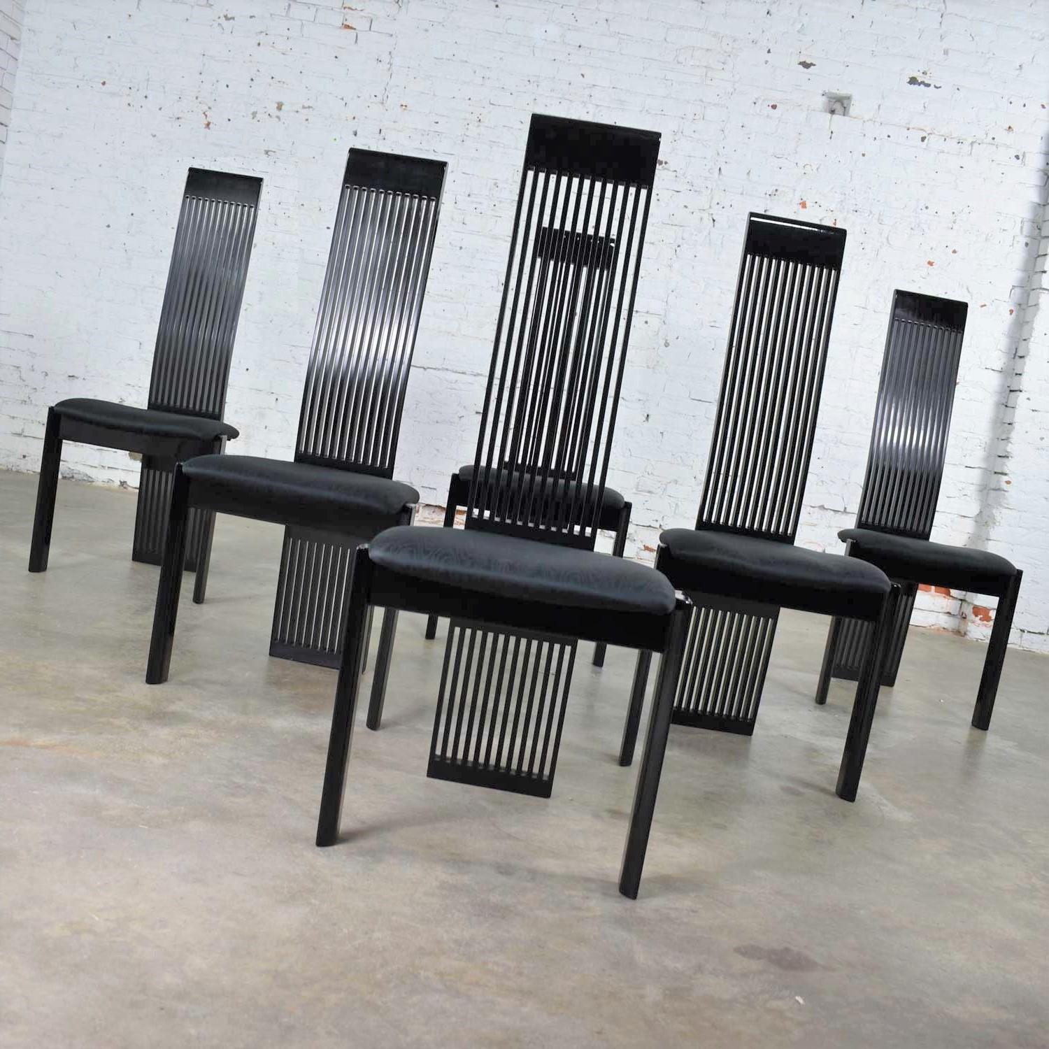 Six Tripod Postmodern Black Lacquer Dining Chairs by Pietro Costantini Made in 3