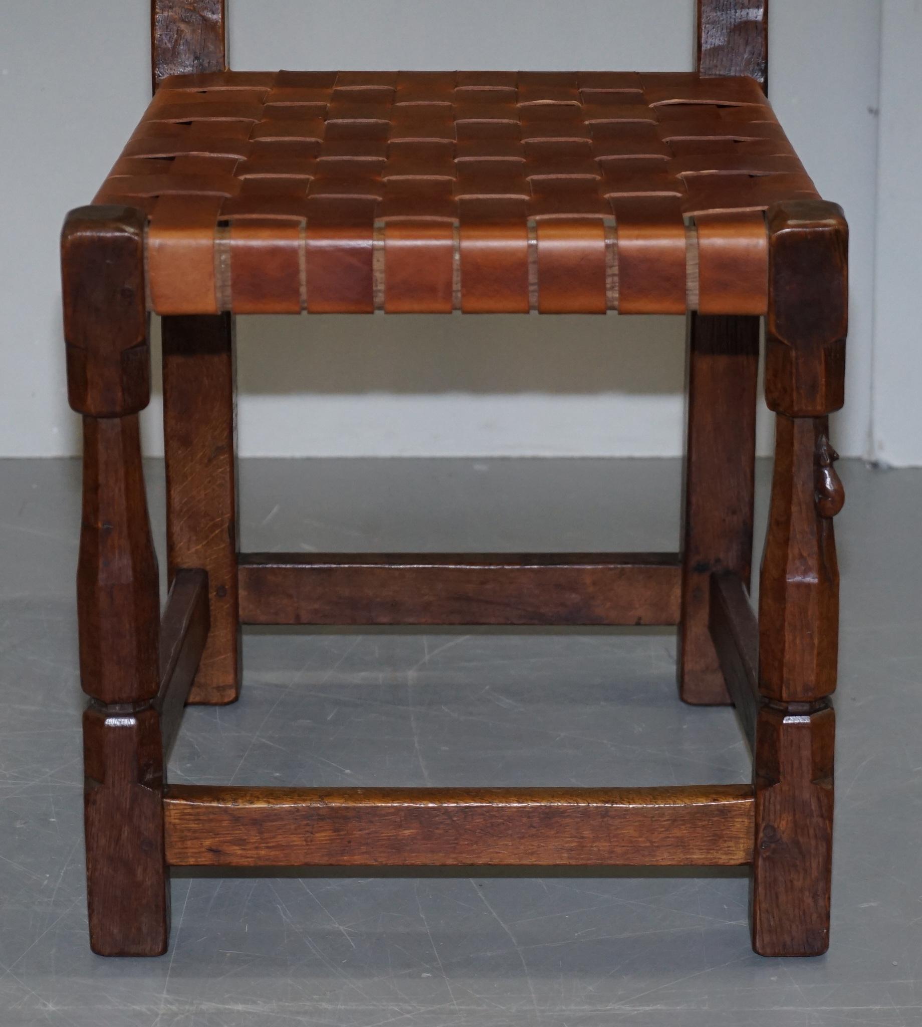 Six très rares chaises de salle à manger Robert (Mouseman) Thompson restaurées en ronce de chêne des années 1930 6 en vente 10