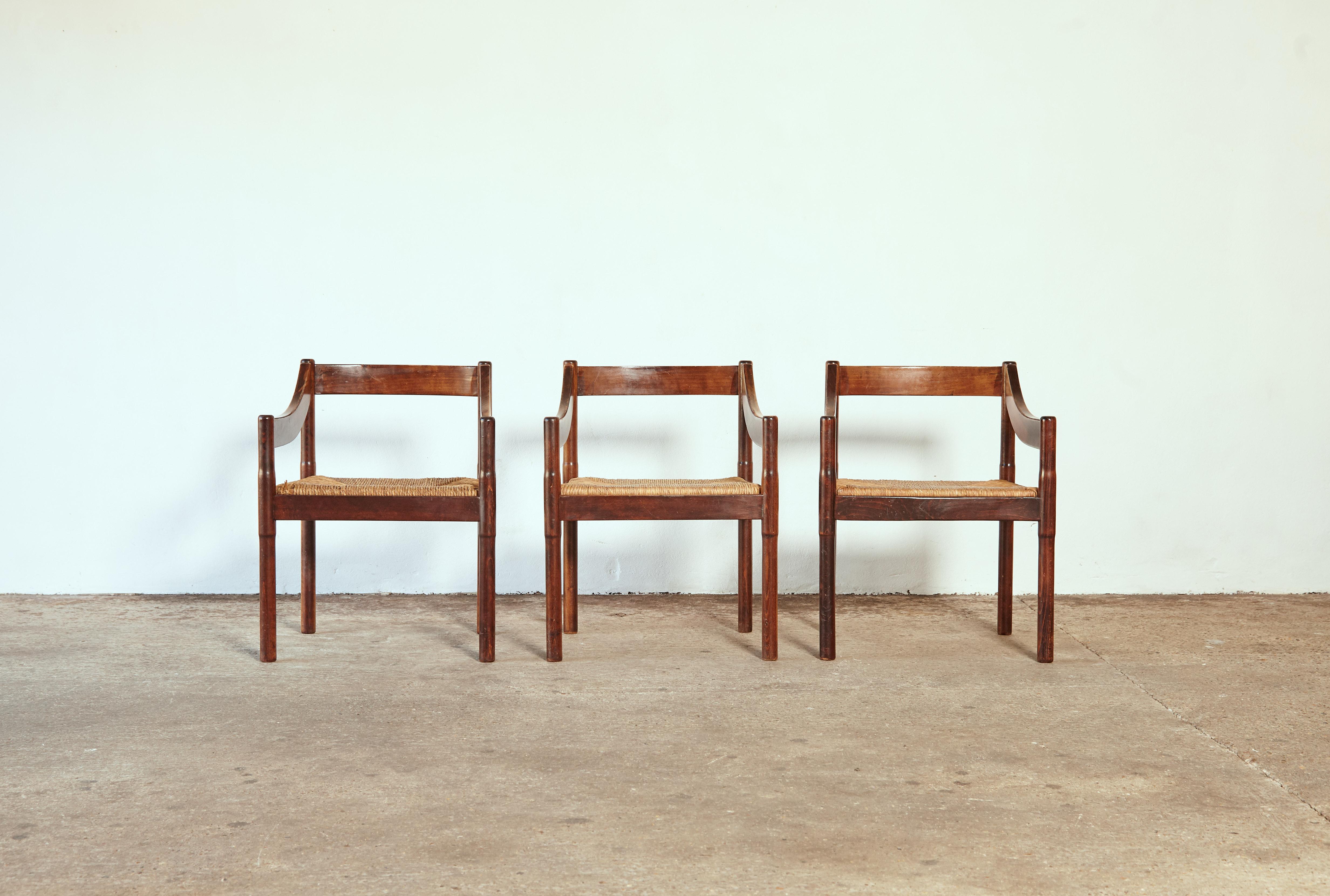 Six Vico Magistretti Carimate Dining Chairs for Cassina, Italy, 1960s In Good Condition In London, GB