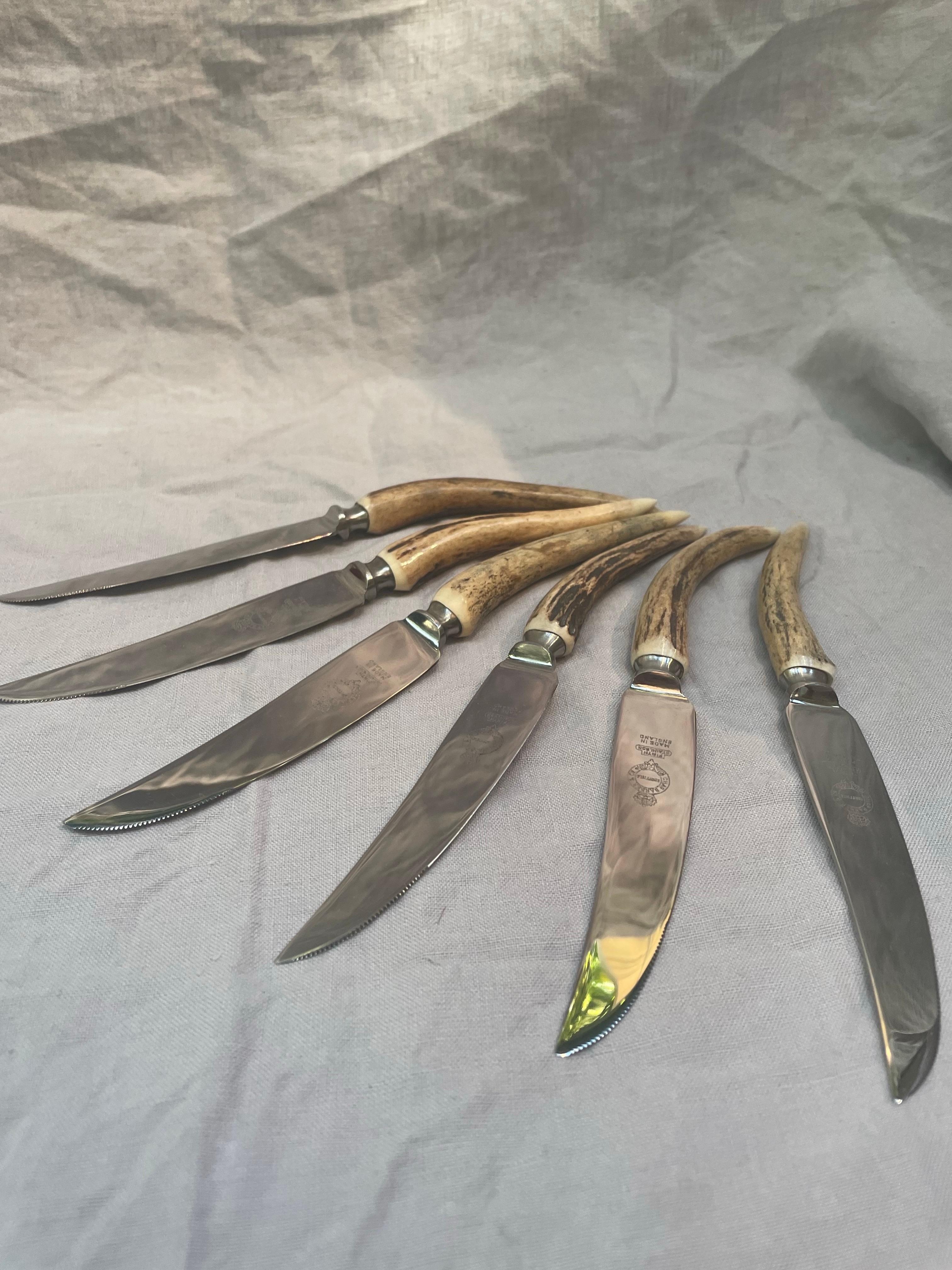 Anglais Six couteaux à steak vintage en bois de cerf de Charles H. Barber & Co, Angleterre en vente