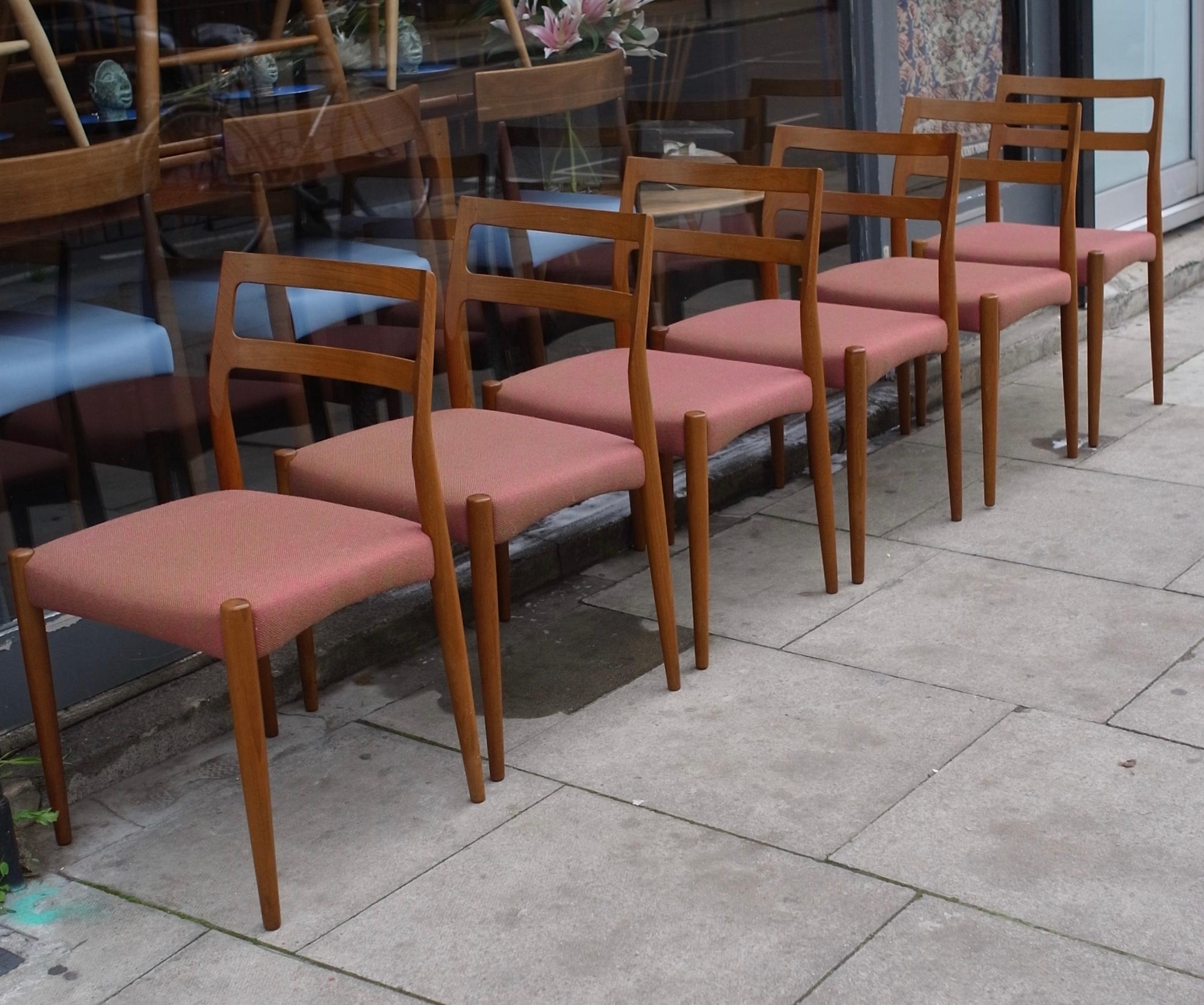 Hardwood Six Vintage Danish Teak 1960s Dining Chairs by Johannes Andersen For Sale