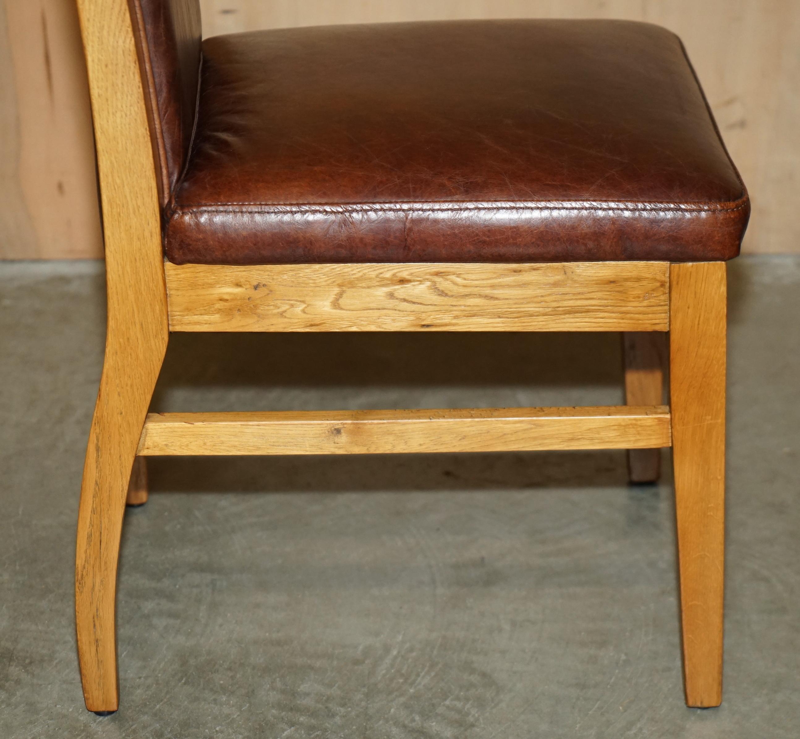 SiX VINTAGE ENGLISCH EICHE & HERITAGE BROWN LEATHER HALO HIGH BACK DINING CHAIRS im Angebot 3