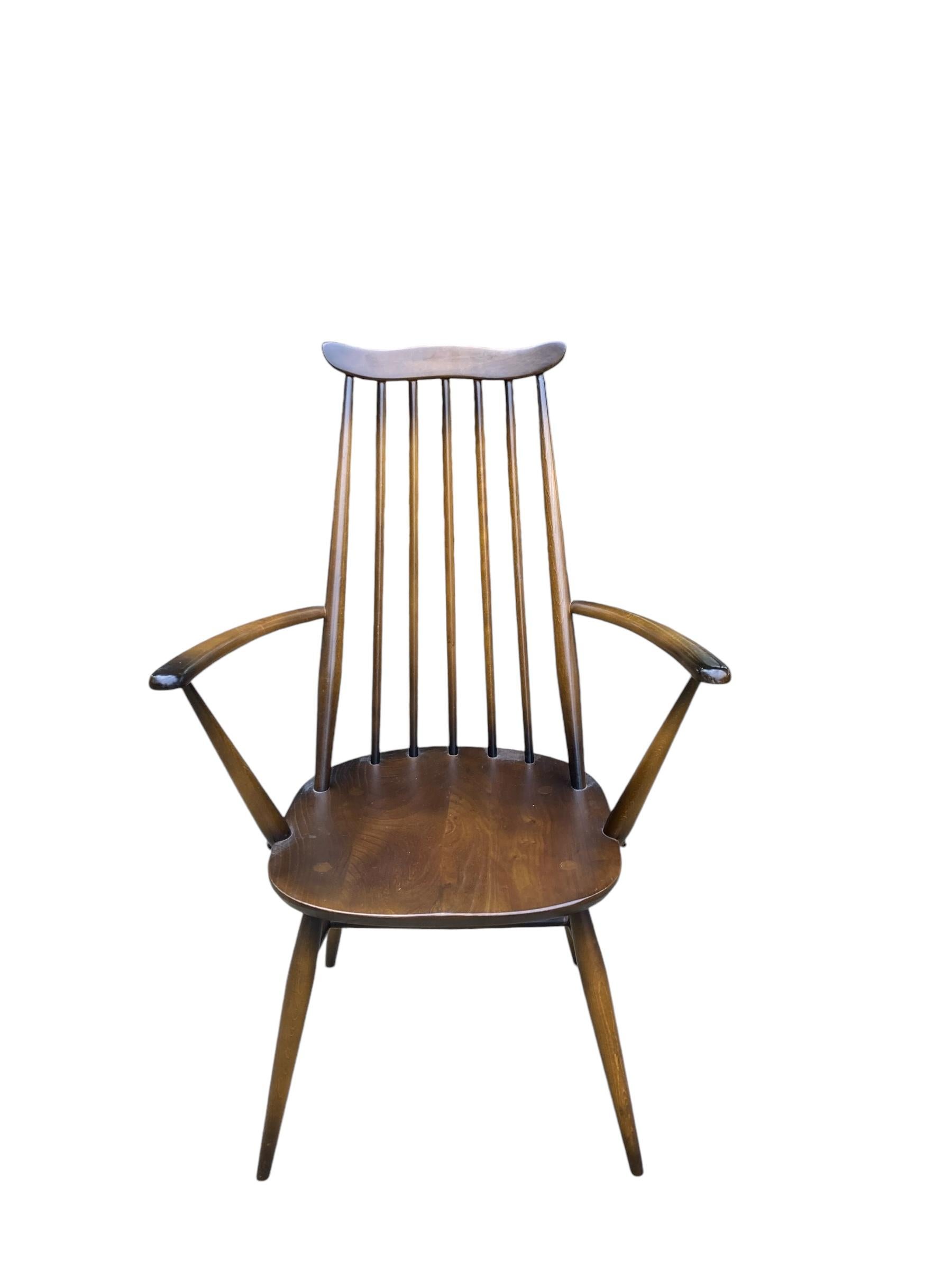 Sei sedie vintage Ercol con schienale a bacchetta e due poltrone in vendita 5