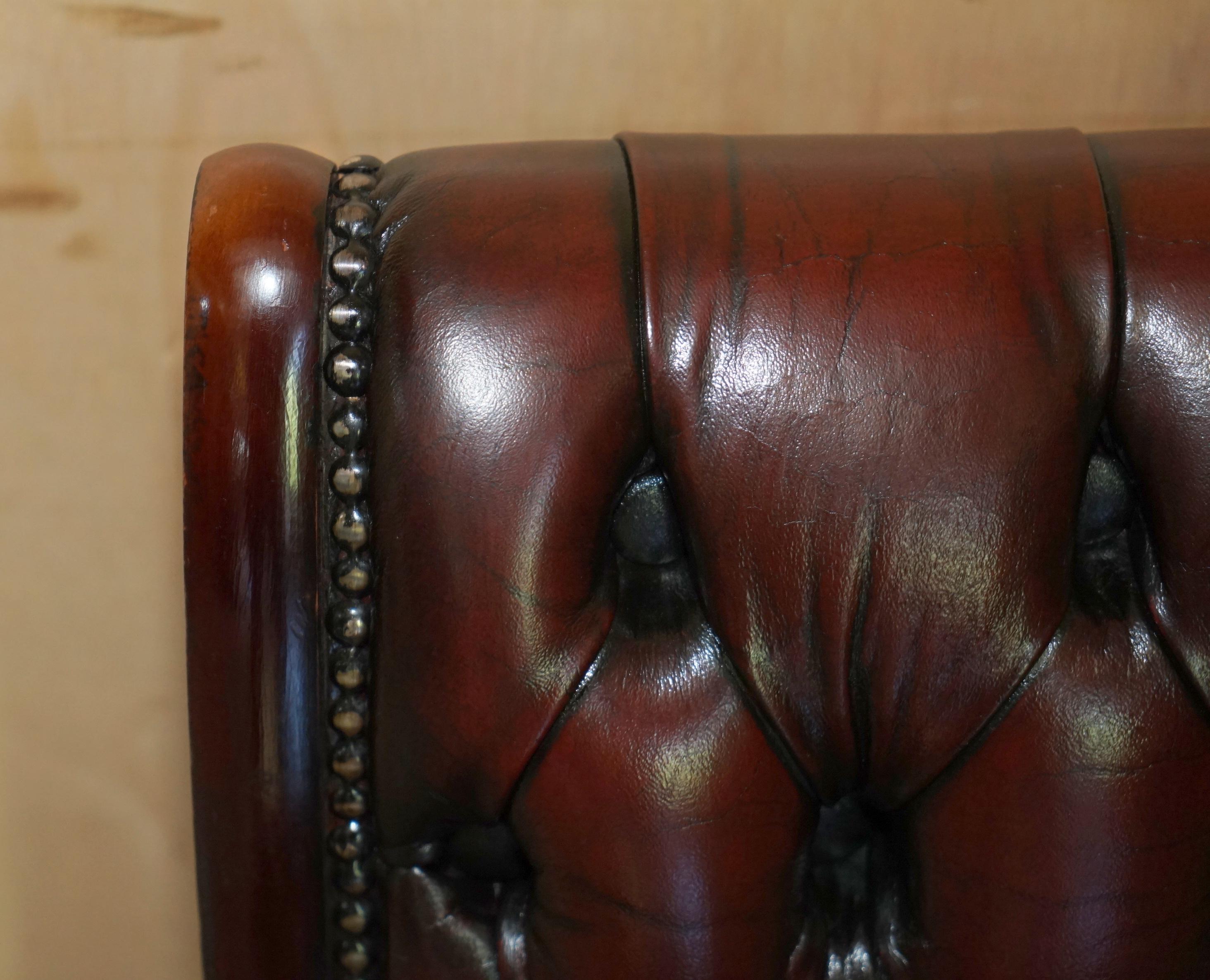 English SIX VINTAGE HARDWOOD FULLY RESTORED CHESTERFIELD OXBOOD LEATHER DiNING CHAIRS 6 For Sale