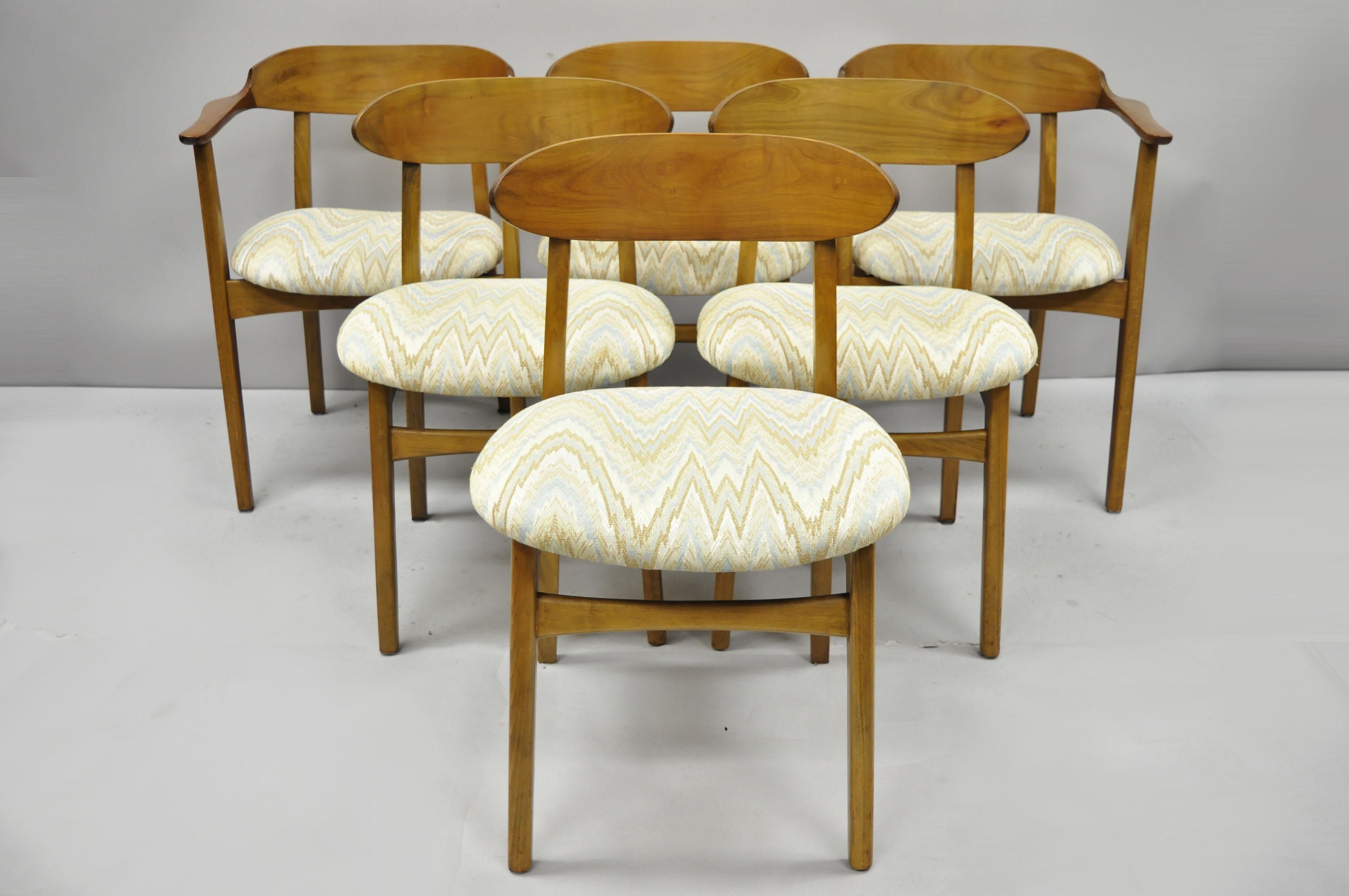 Six Vintage Mid-Century Modern Sculpted Walnut Barrel Back Dining Room Chairs 2